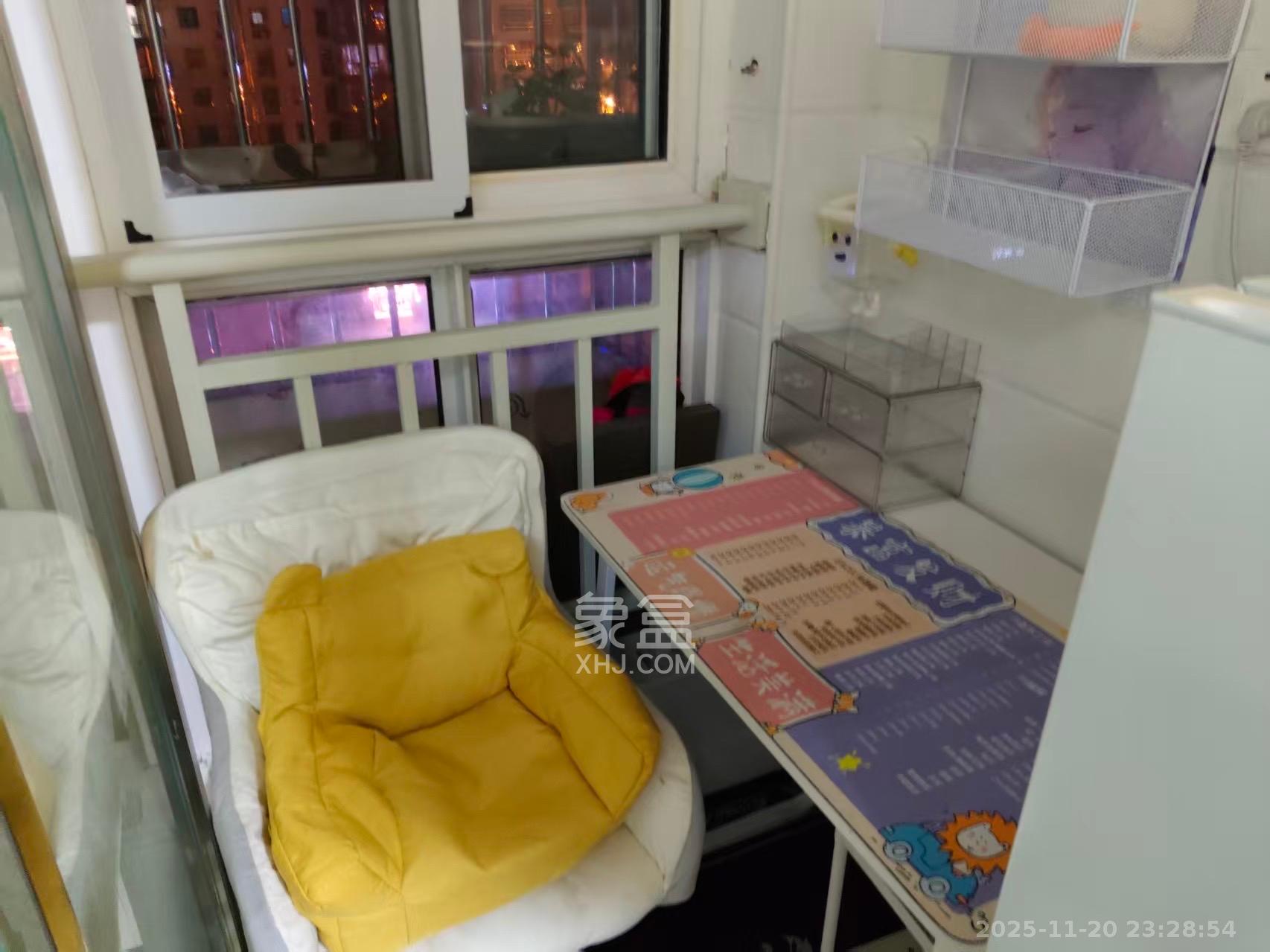 时代星城  1室1厅1卫    1300.0元/月室内图