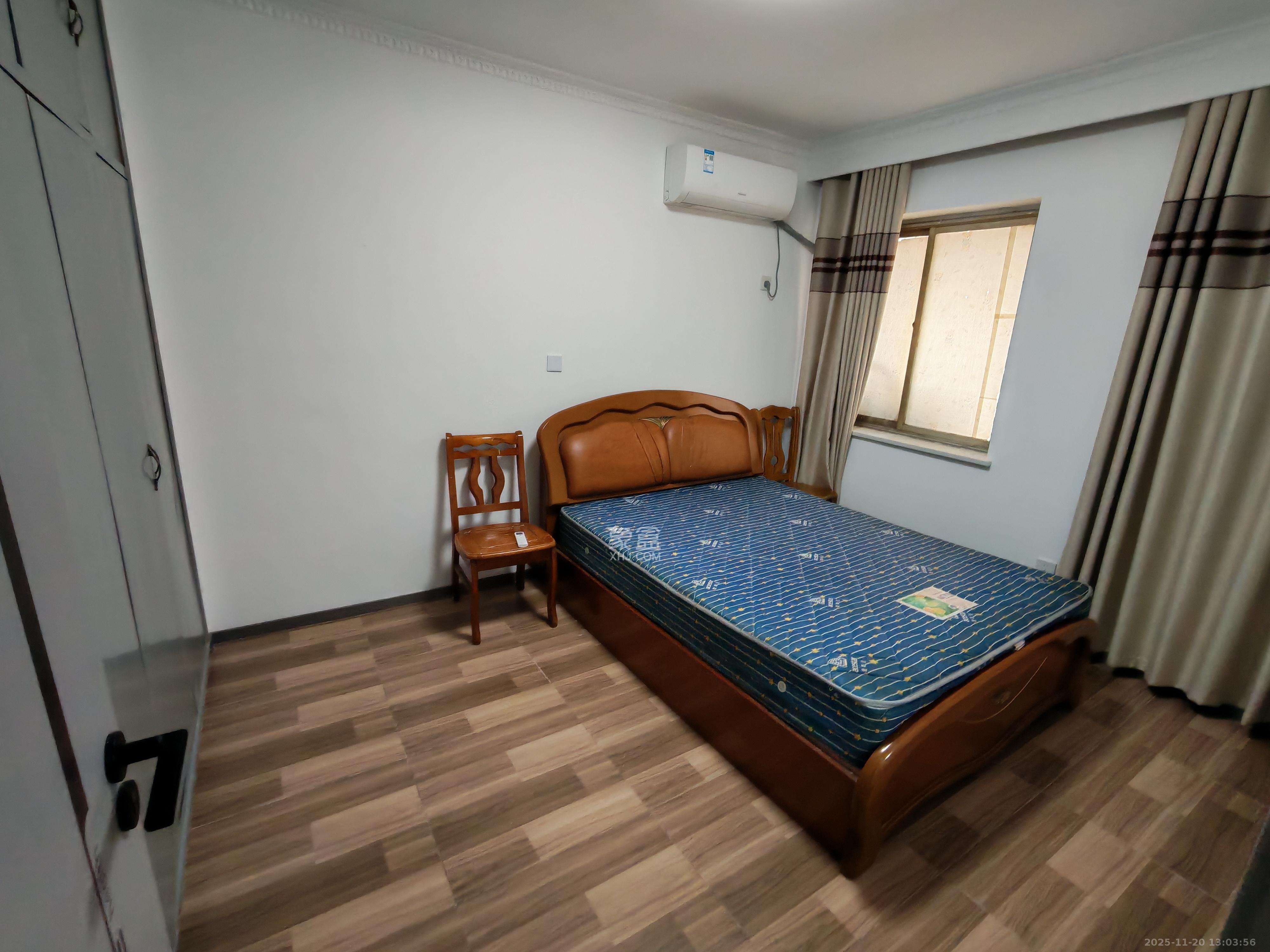 南沙公寓  3室1厅1卫    2200.0元/月室内图