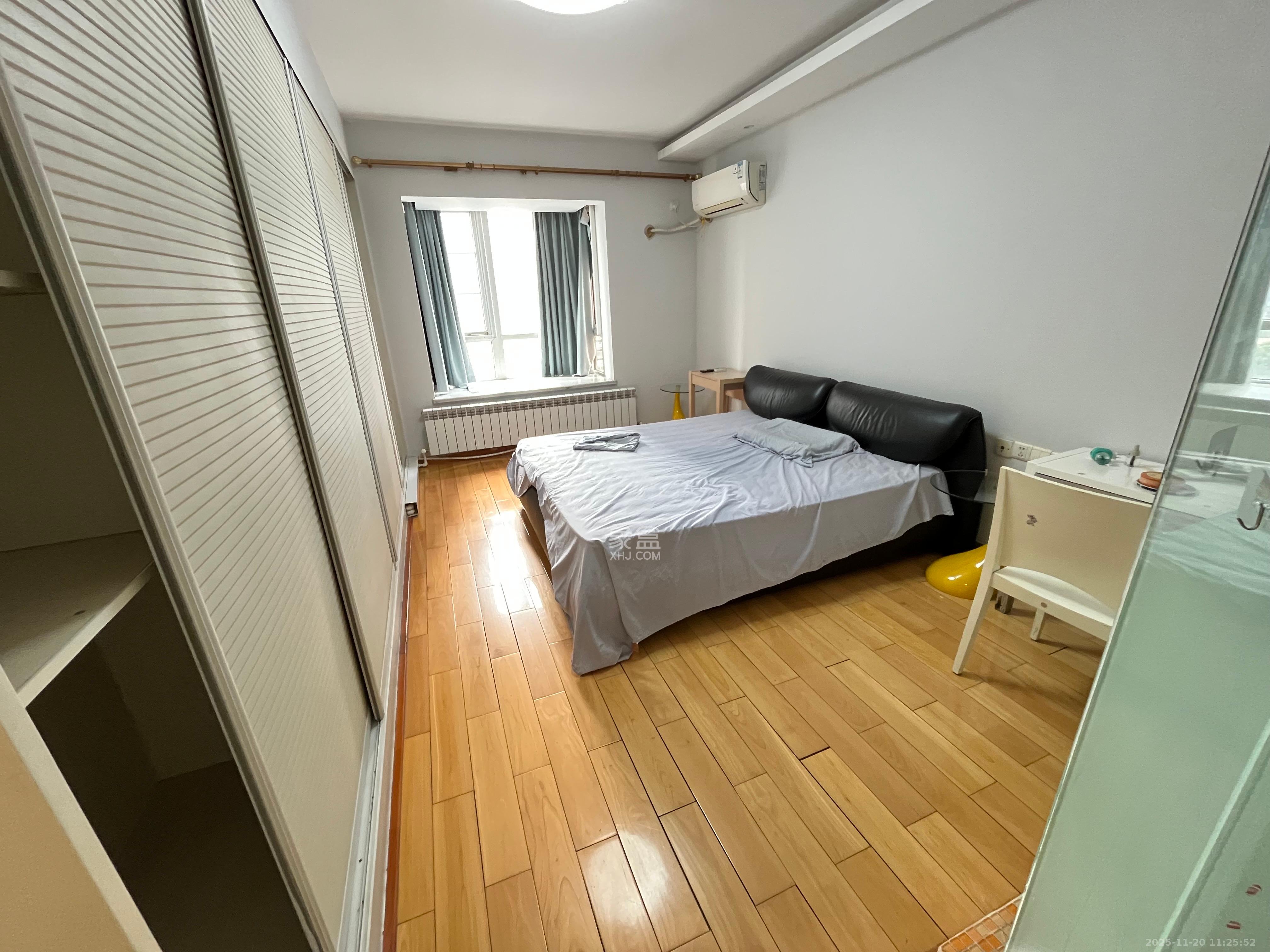 鸿铭中心 4室2厅1卫 5000.0元/月 鸿铭中心 4室2厅1卫 5000.0元/月室内图