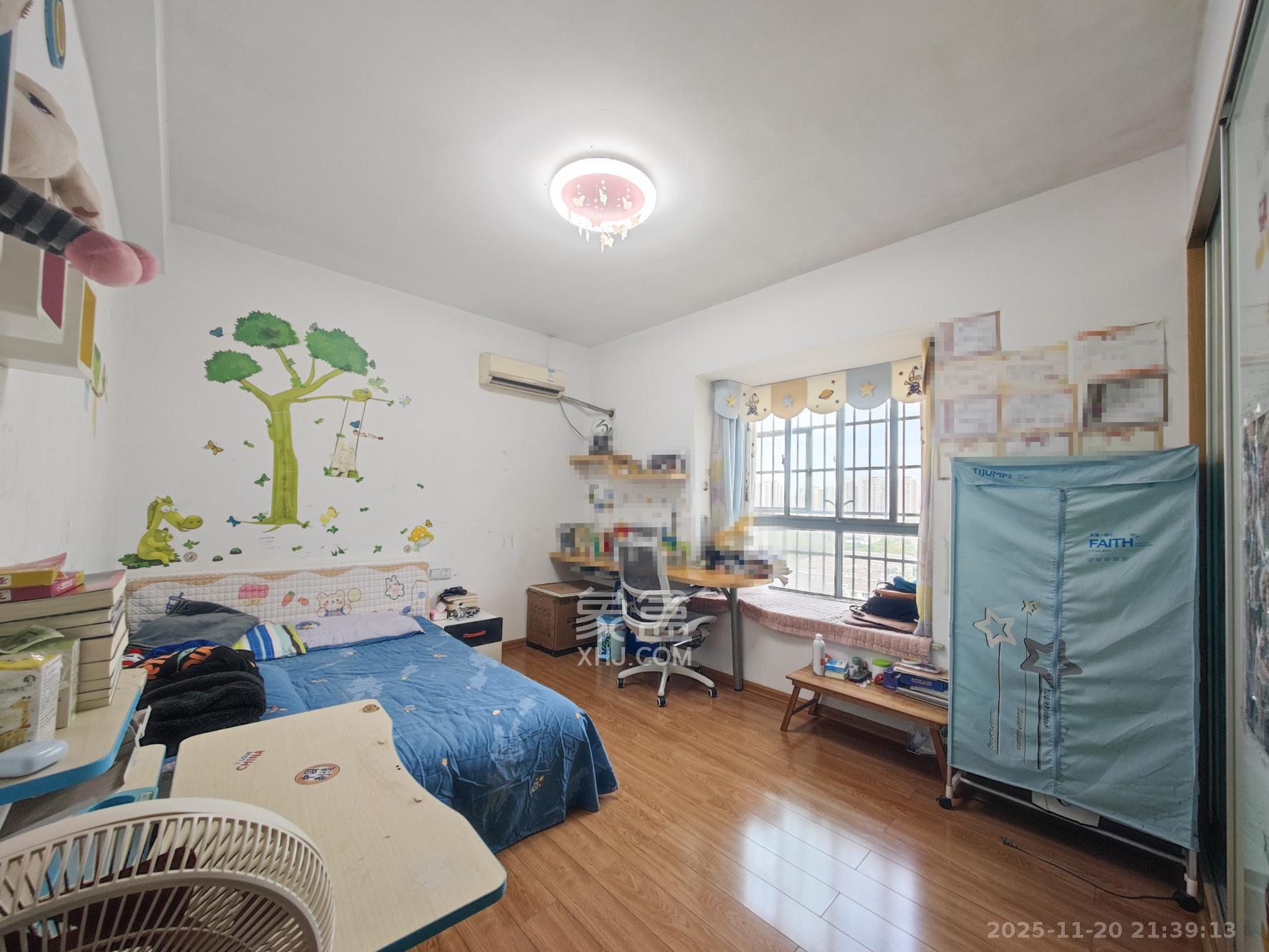 天赐良园 3室2厅0卫 88.0万 天赐良园 3室2厅0卫 88.0万卧室