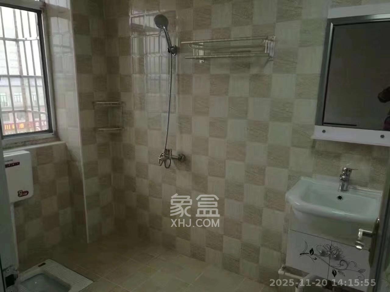 先锋新宇 2室2厅1卫 1800.0元/月 先锋新宇 2室2厅1卫 1800.0元/月室内图