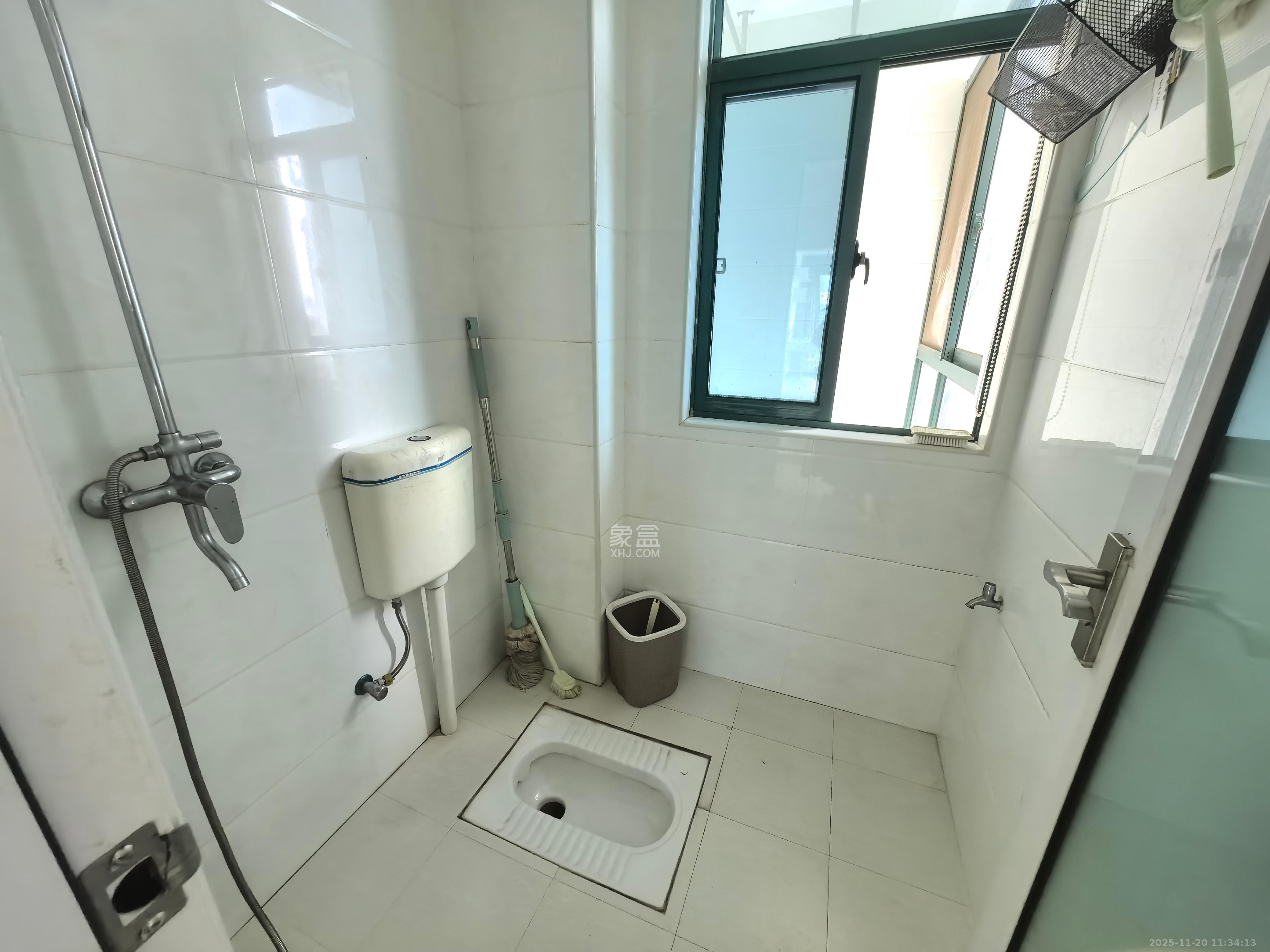 才子佳郡  3室2厅1卫    1800.0元/月室内图