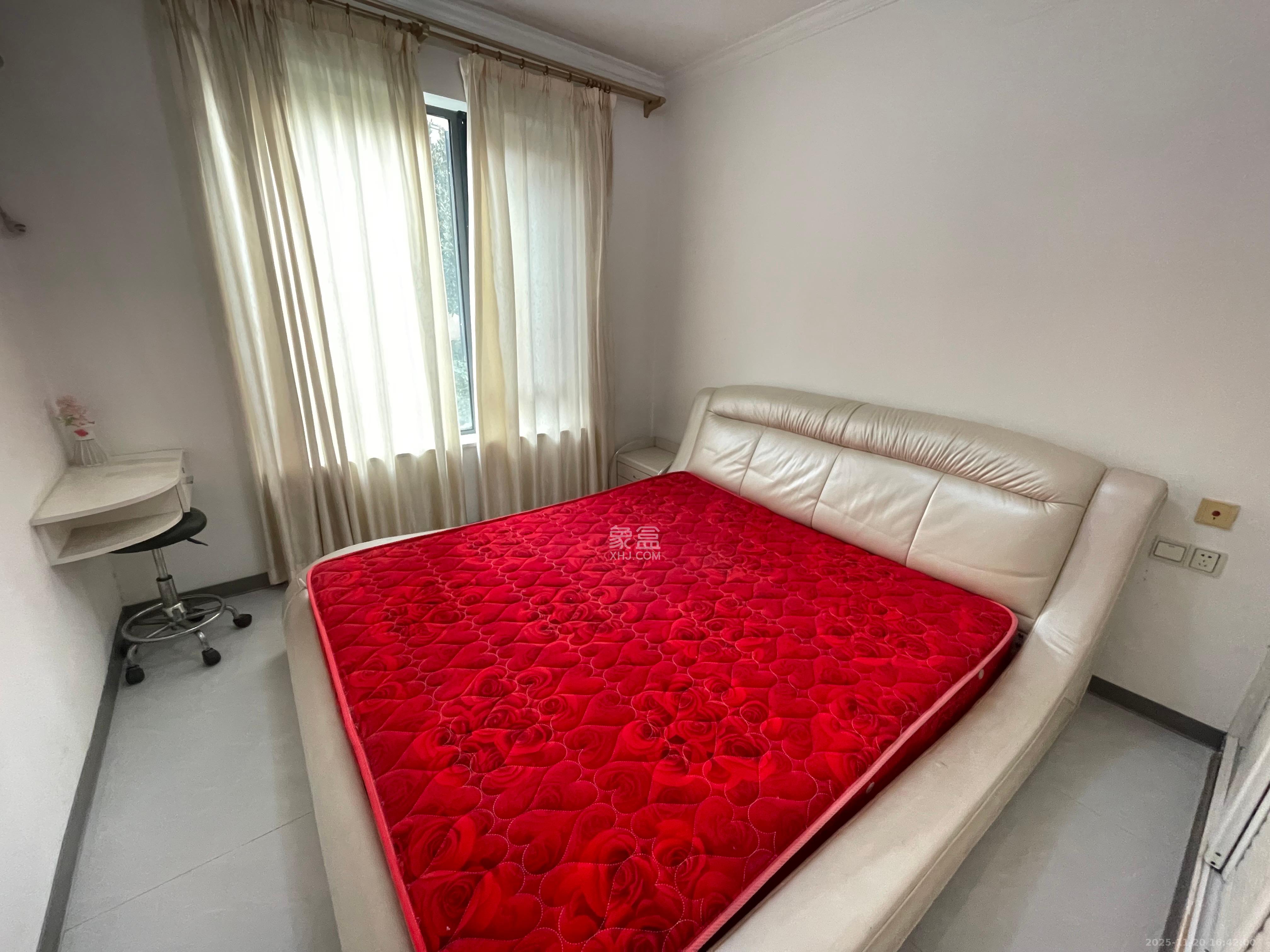 卓越蔚蓝海岸二期 2室2厅1卫 1900.0元/月 卓越蔚蓝海岸二期 2室2厅1卫 1900.0元/月室内图