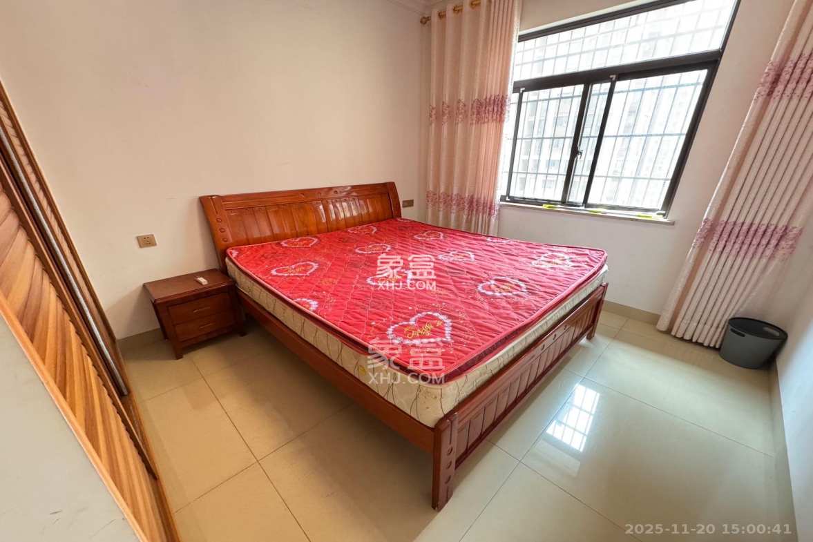 三景华御 3室2厅1卫 1600.0元/月 三景华御 3室2厅1卫 1600.0元/月室内图