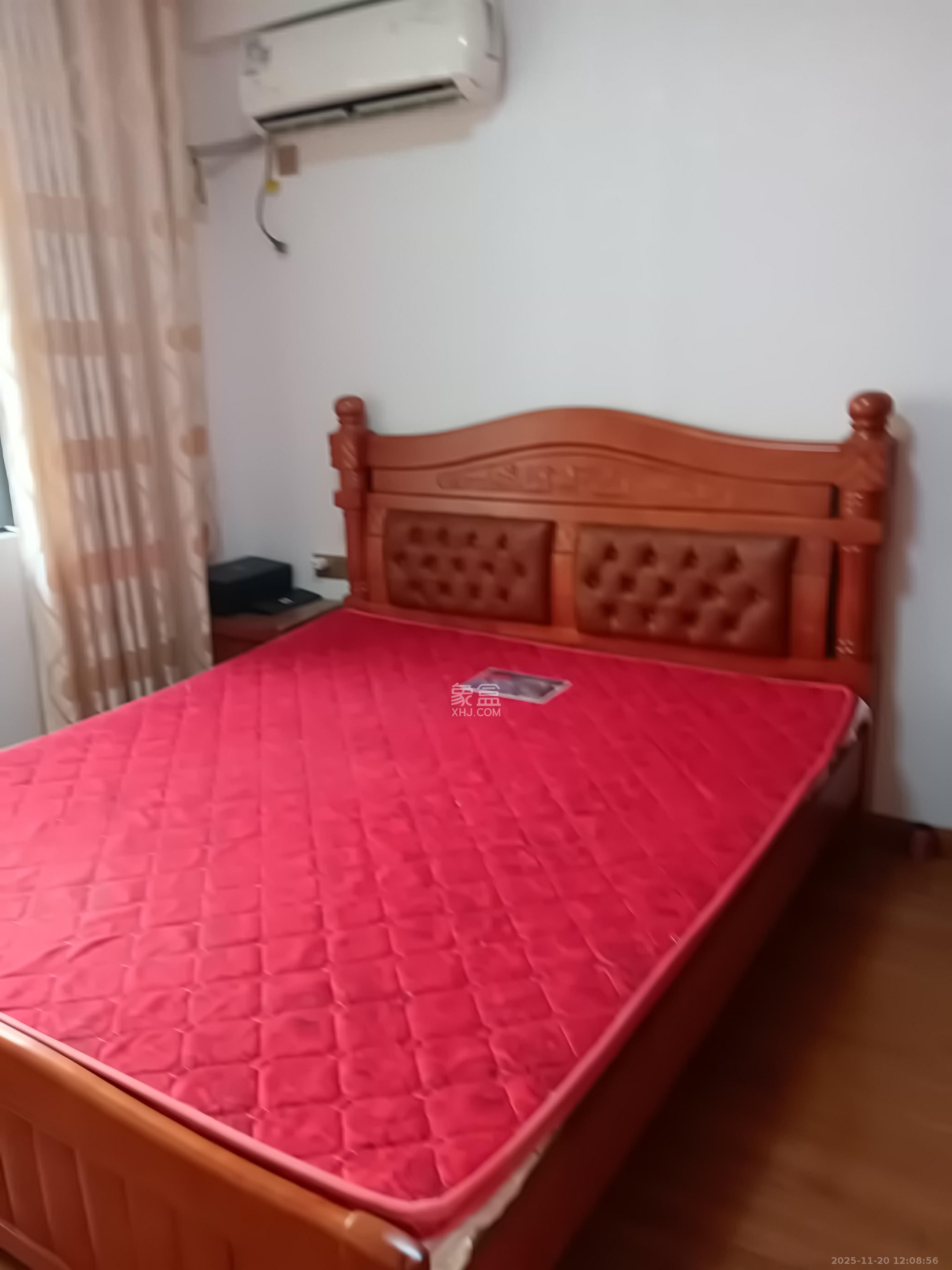 中南红领邦（红星嘉和苑）  4室2厅3卫    2600.0元/月室内图