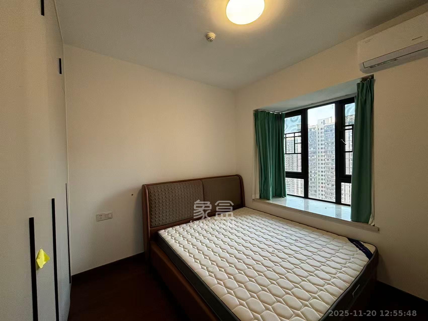 万润滨江天著 4室2厅2卫 2800.0元/月 万润滨江天著 4室2厅2卫 2800.0元/月室内图