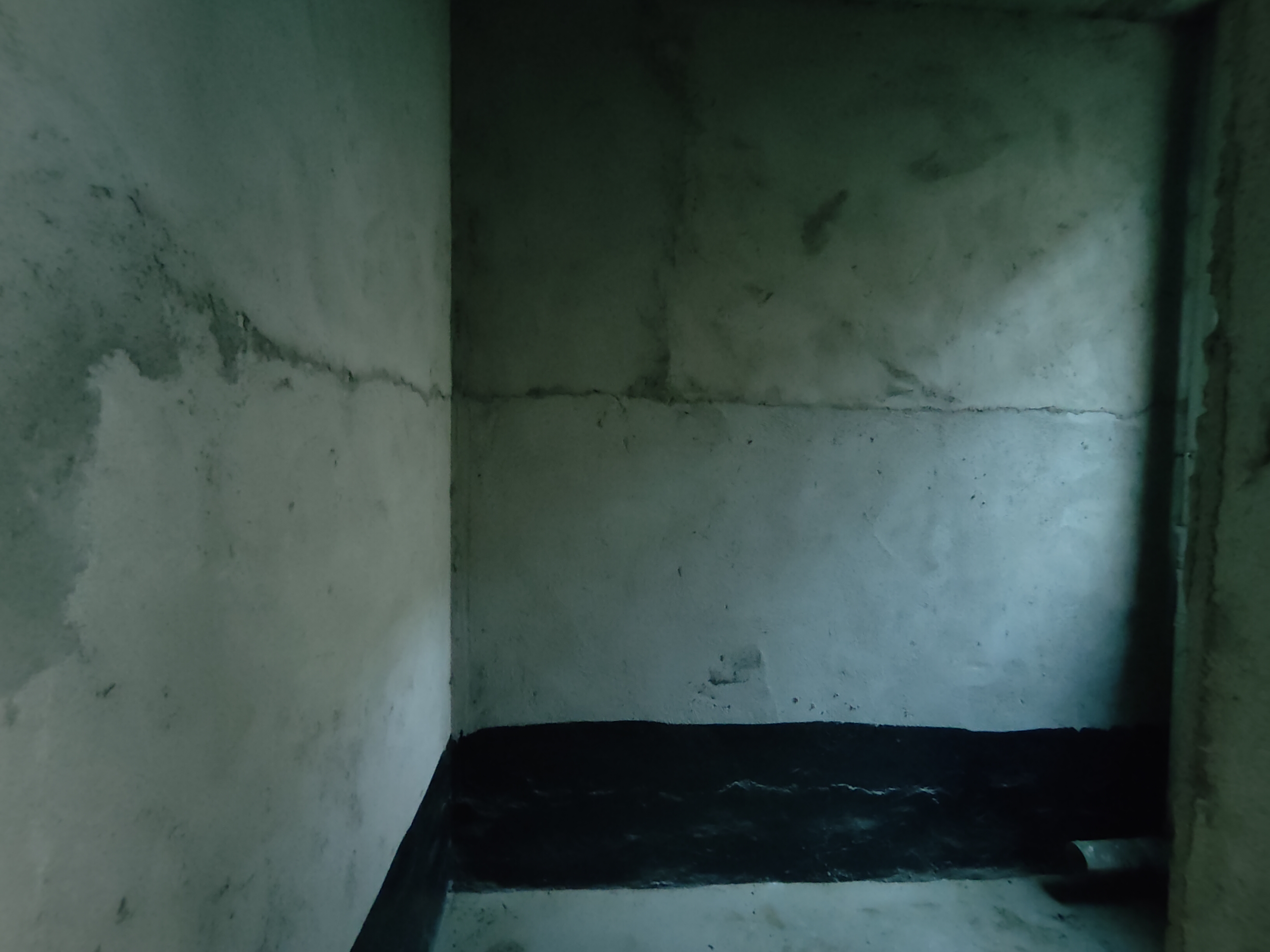 中天鹭鸶湾一期 6室2厅3卫 265.0万 中天鹭鸶湾一期 6室2厅3卫 265.0万客厅