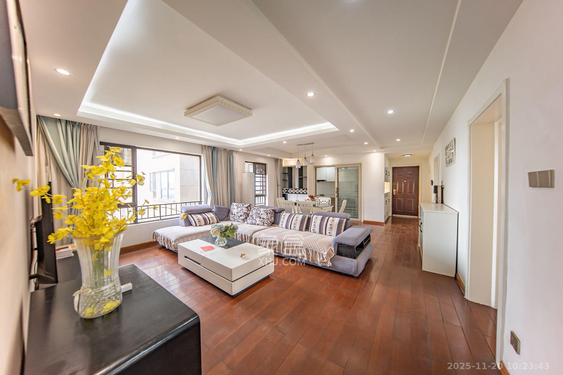 华润橡树湾 3室2厅2卫 2000.0元/月 华润橡树湾 3室2厅2卫 2000.0元/月室内图