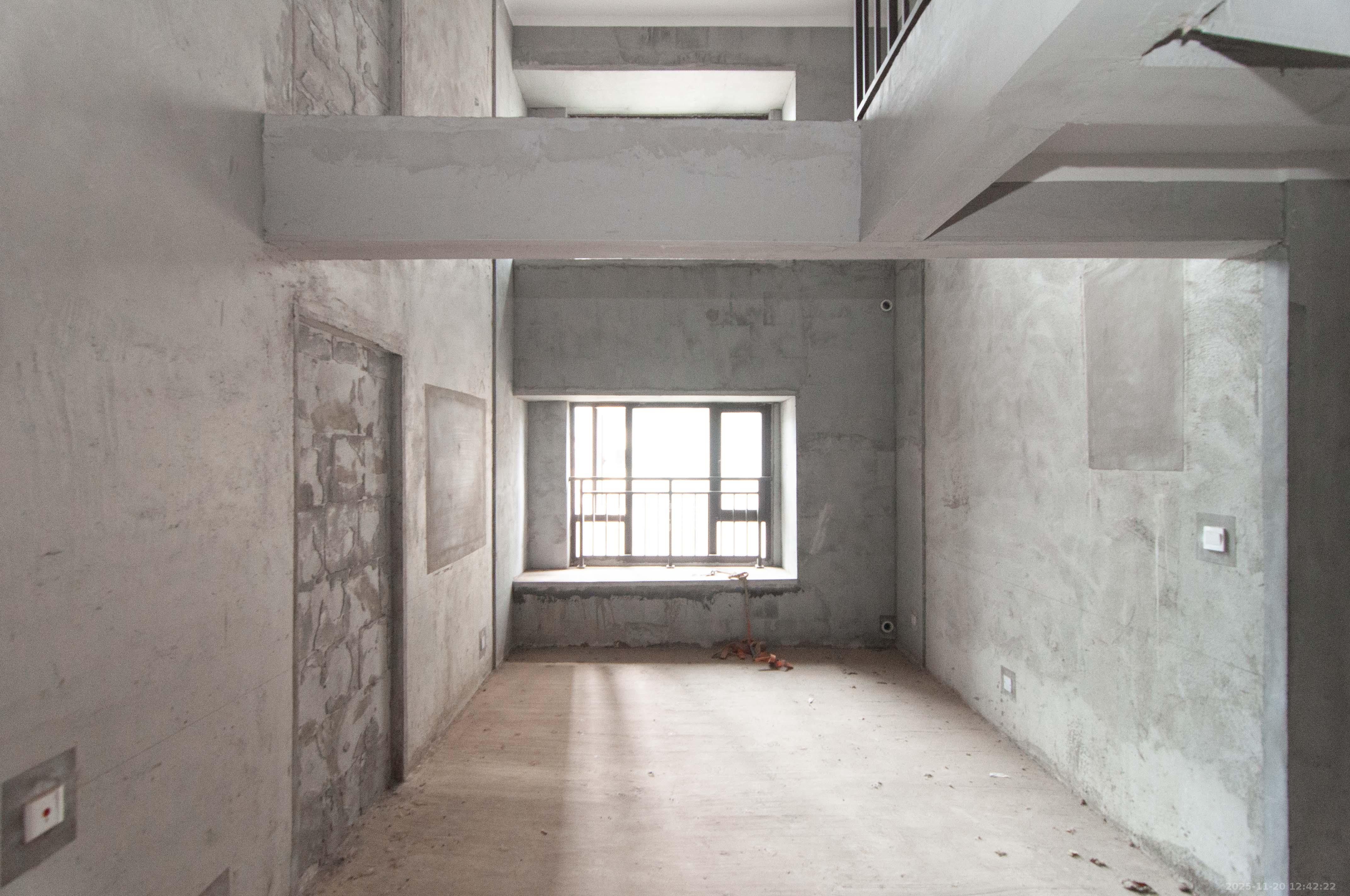 梅溪正荣府  4室2厅2卫    157.0万其他