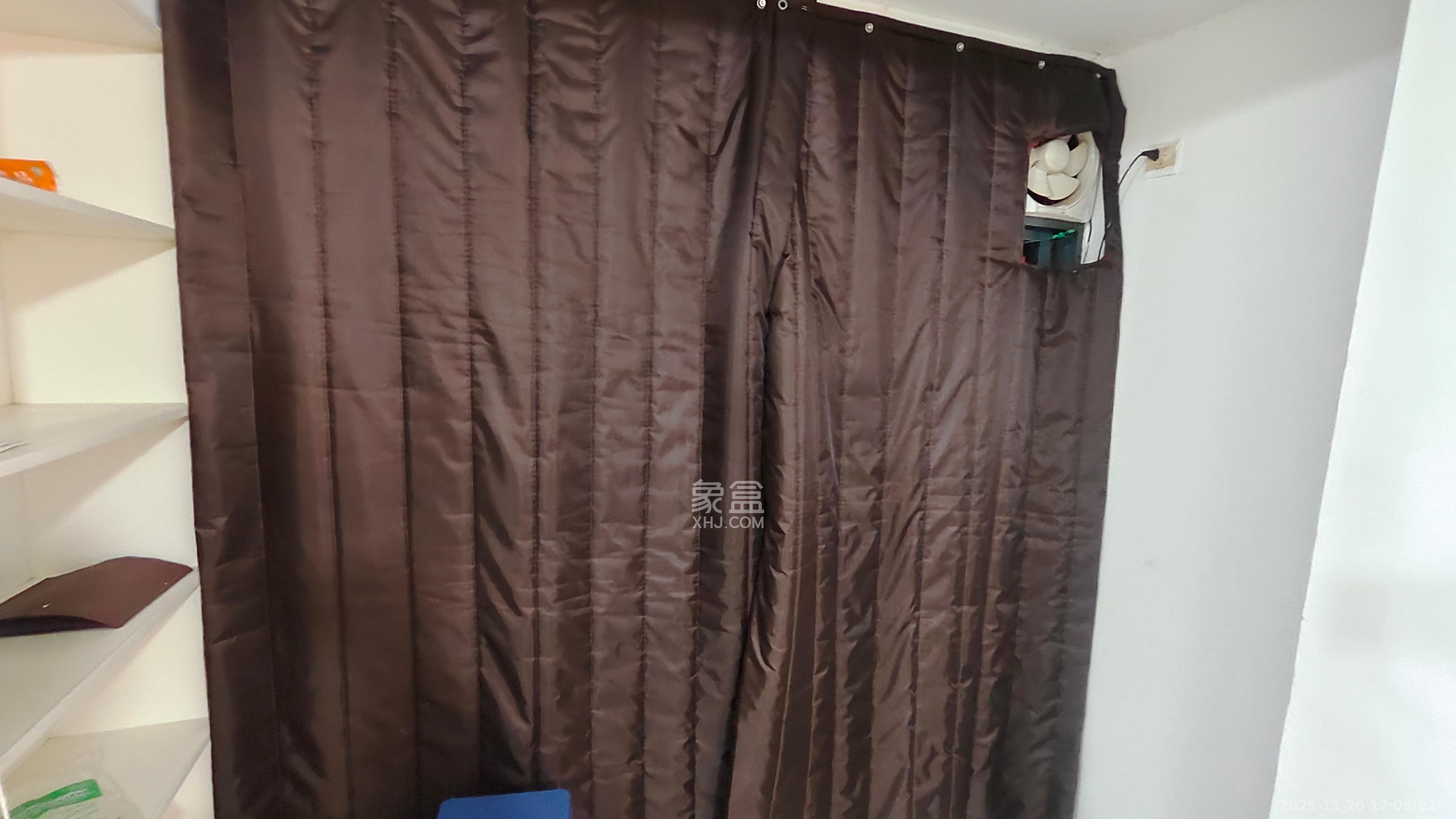 骑龙安置小区  1室0厅0卫    3400.0元/月室内图