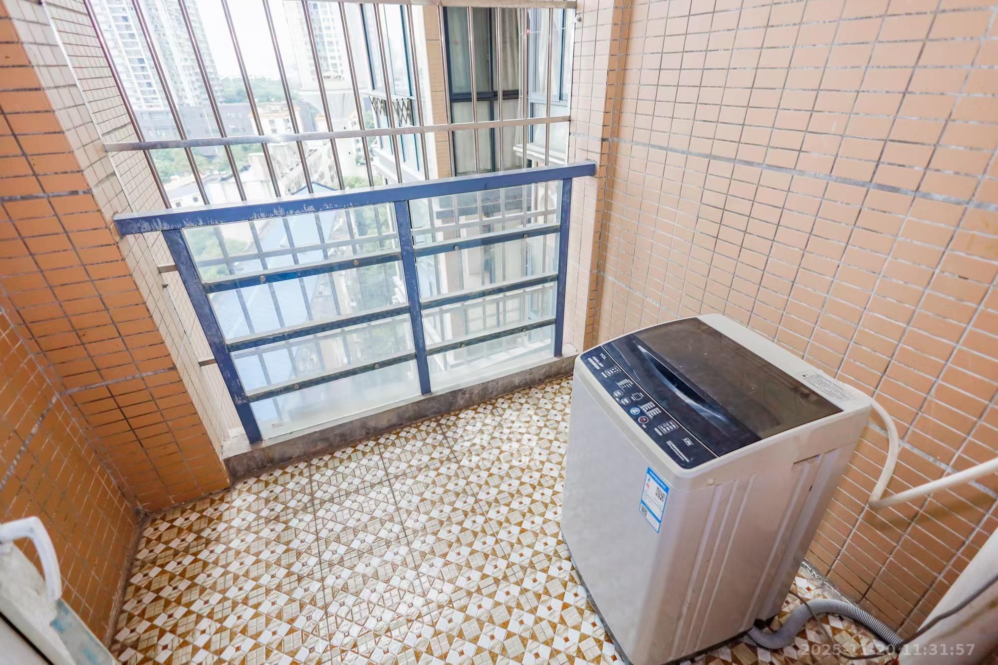 瑞都华庭（华庭美苑）  2室1厅1卫    1800.0元/月室内图