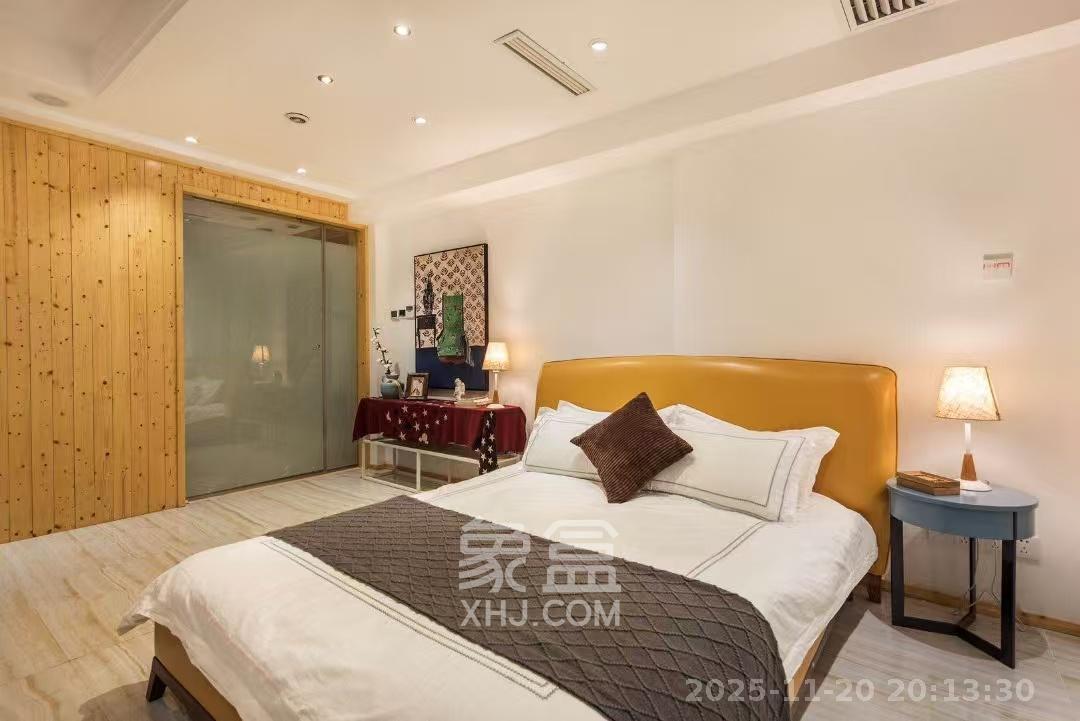 摩天一号  1室1厅1卫    2400.0元/月