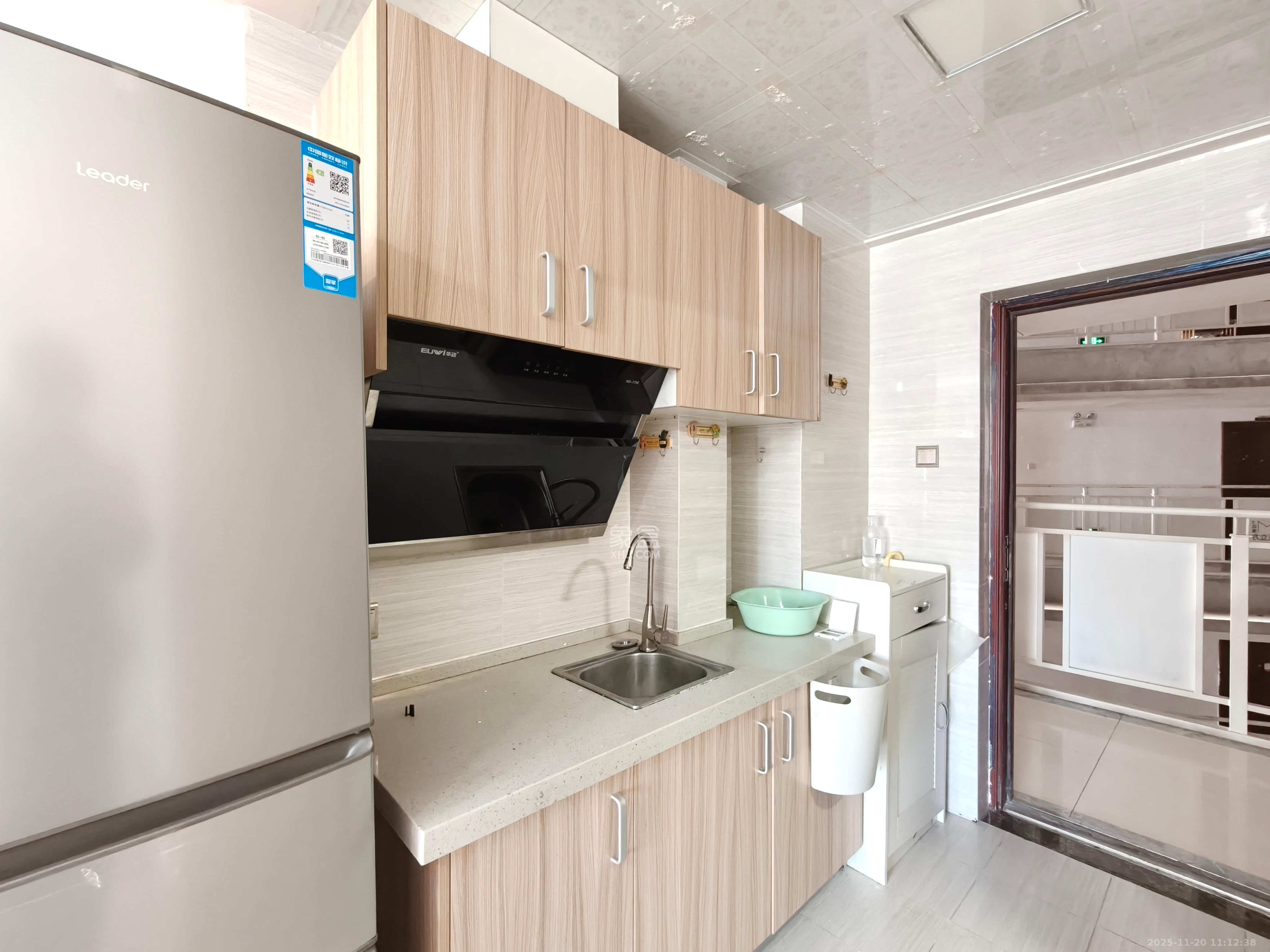 达美美立方  1室1厅1卫    1700.0元/月室内图