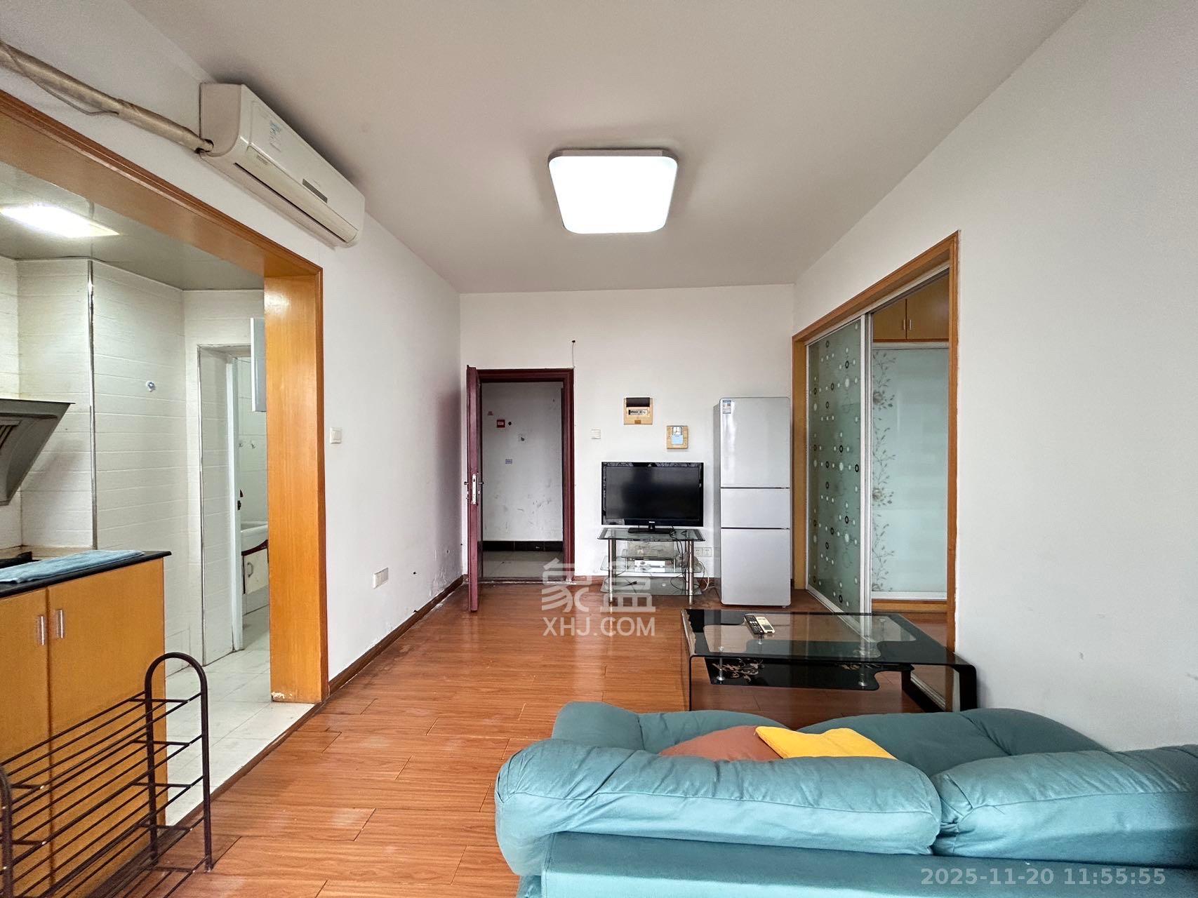 上河国际C区 1室1厅1卫 1800.0元/月 上河国际C区 1室1厅1卫 1800.0元/月室内图