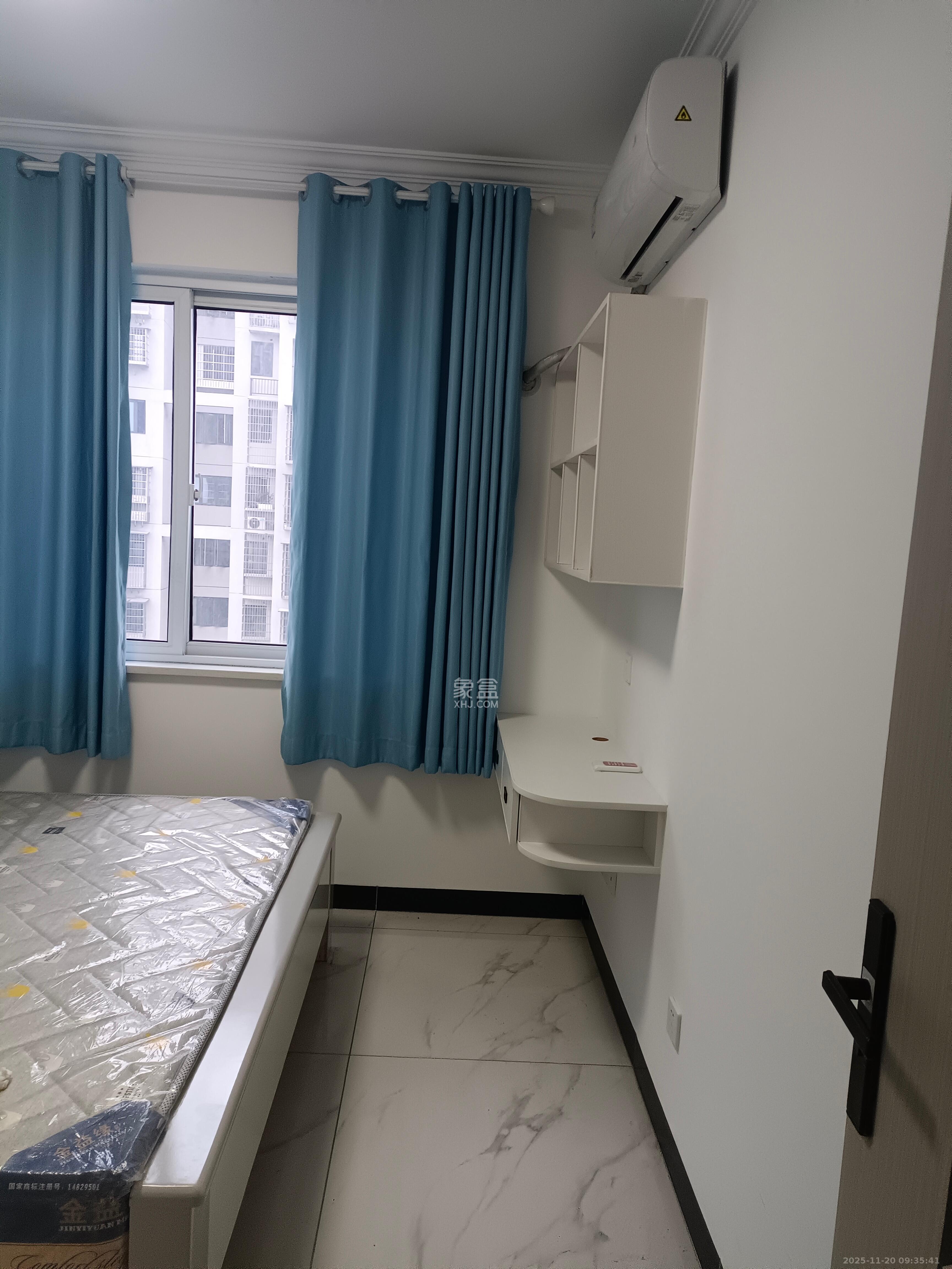 坪山家园 2室2厅1卫 1800.0元/月 坪山家园 2室2厅1卫 1800.0元/月室内图