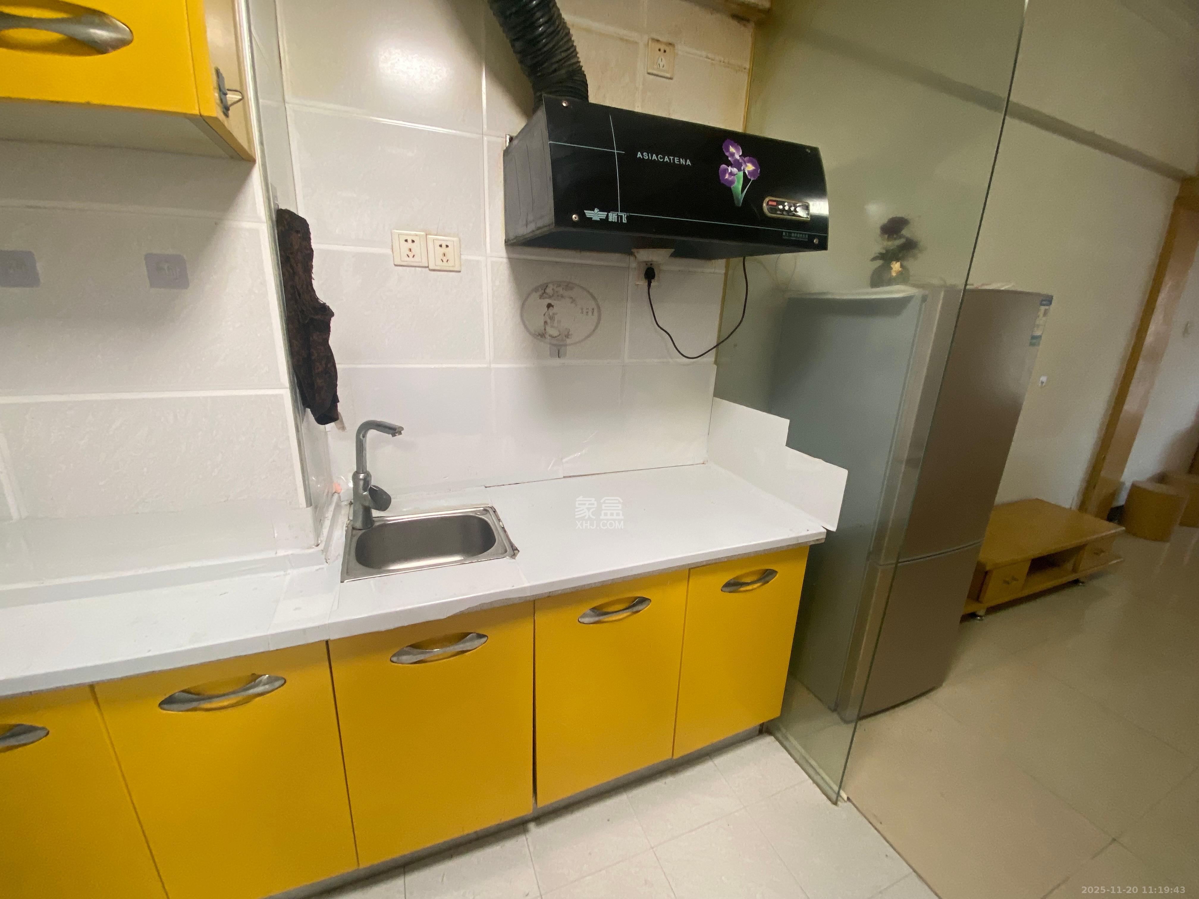 尚都花园城 1室1厅1卫 900.0元/月 尚都花园城 1室1厅1卫 900.0元/月室内图