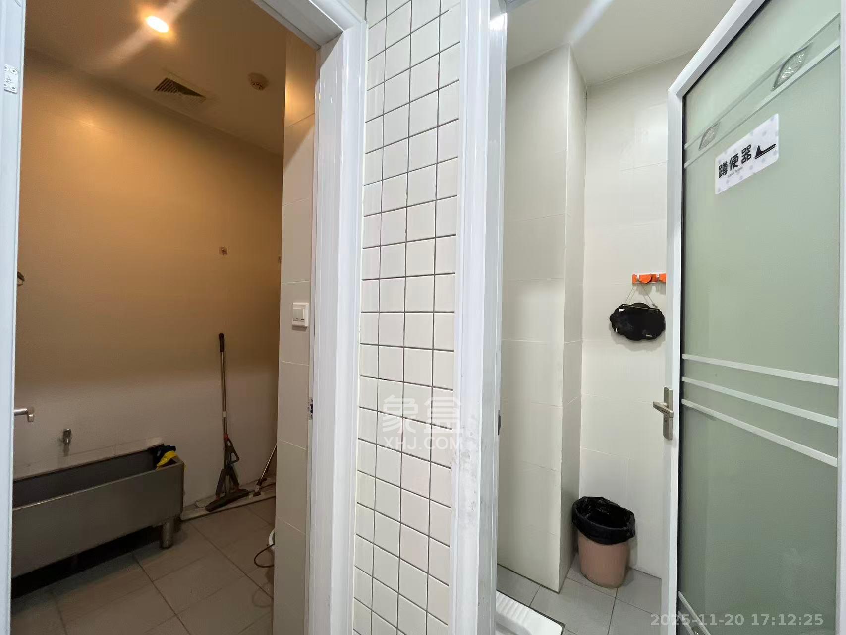 荣悦台   735.0㎡      25000.0元/月室内图