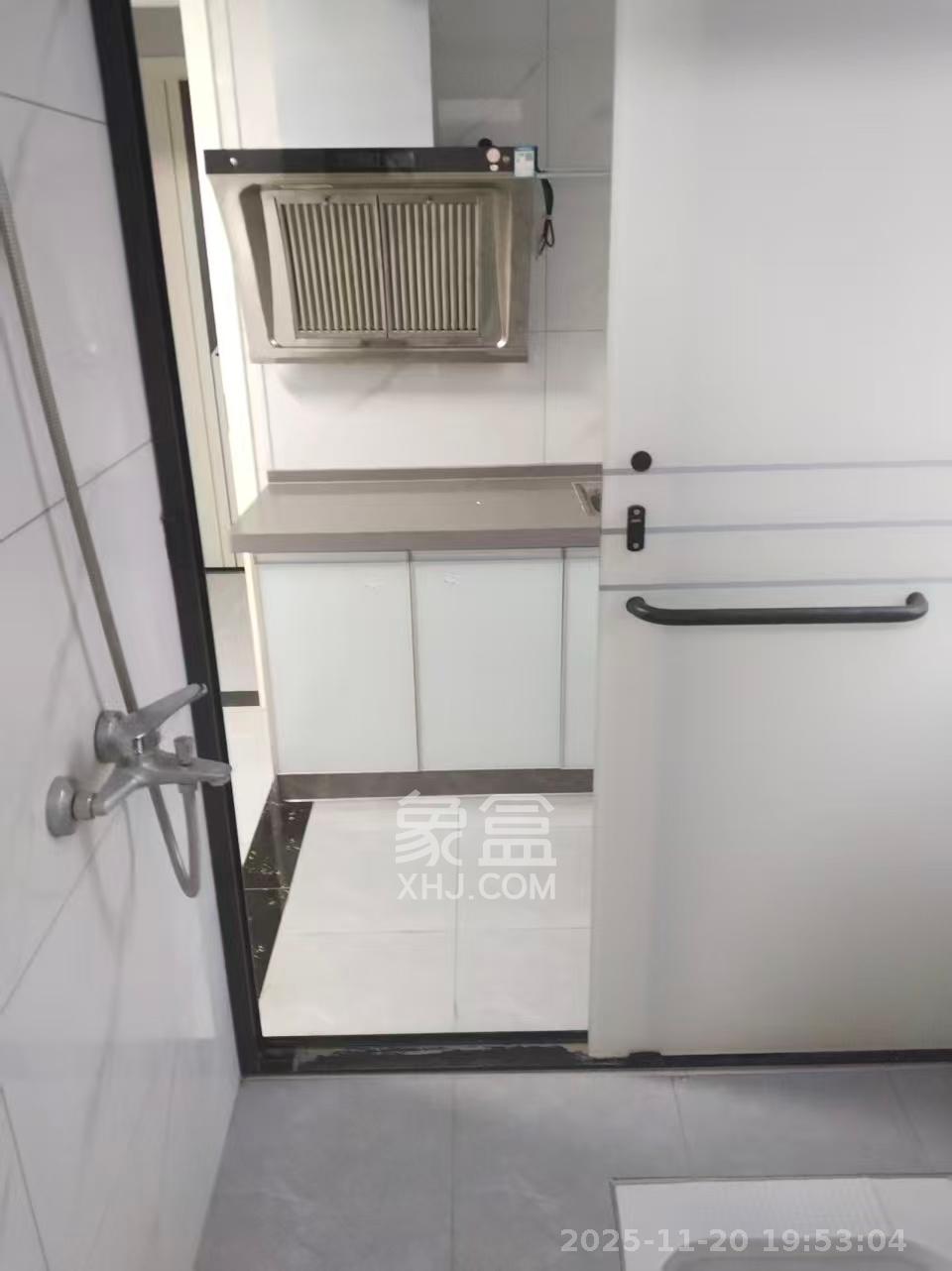 金侨风华府  1室0厅0卫    1100.0元/月室内图