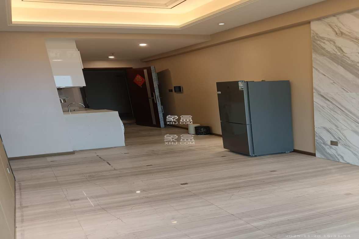 恒大誉府(融誉商业中心) 2室1厅1卫 2000.0元/月 恒大誉府(融誉商业中心) 2室1厅1卫 2000.0元/月室内图