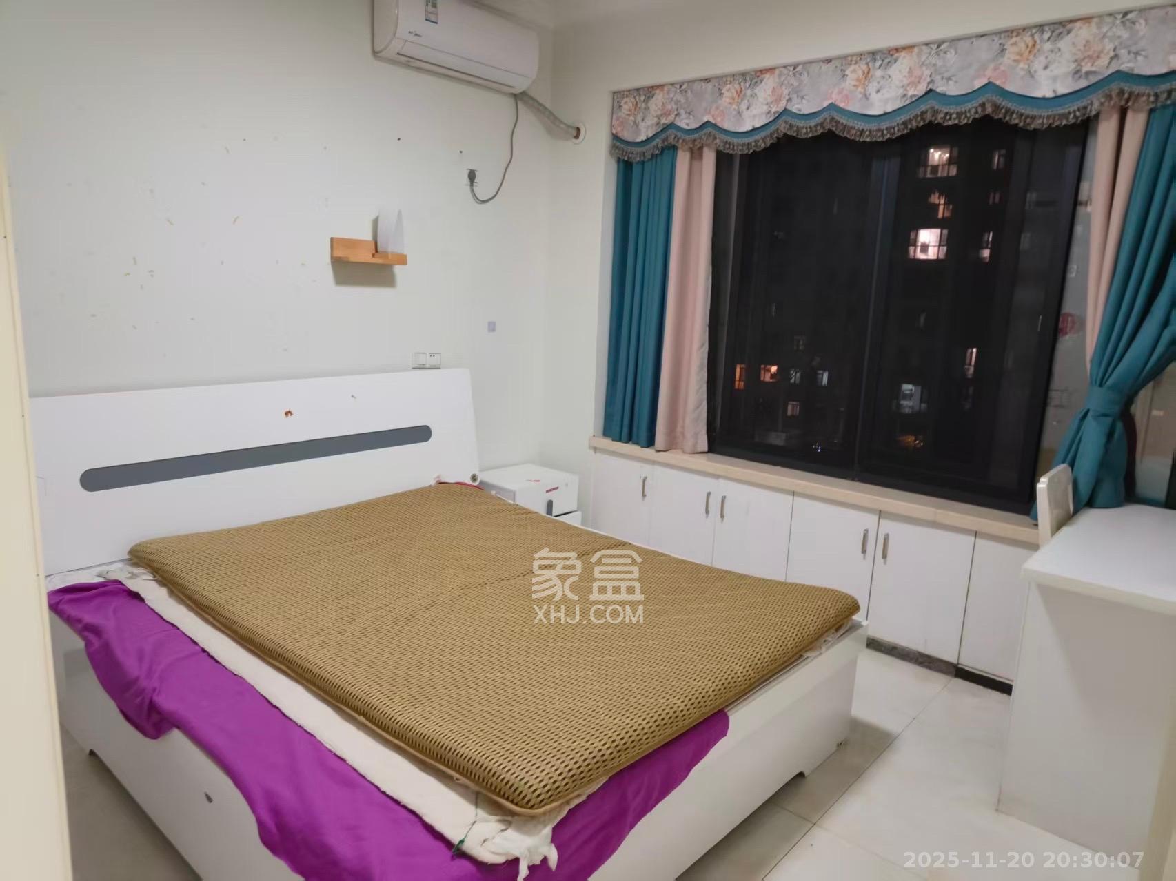 辉煌国际城二期 2室2厅1卫 2100.0元/月 辉煌国际城二期 2室2厅1卫 2100.0元/月室内图