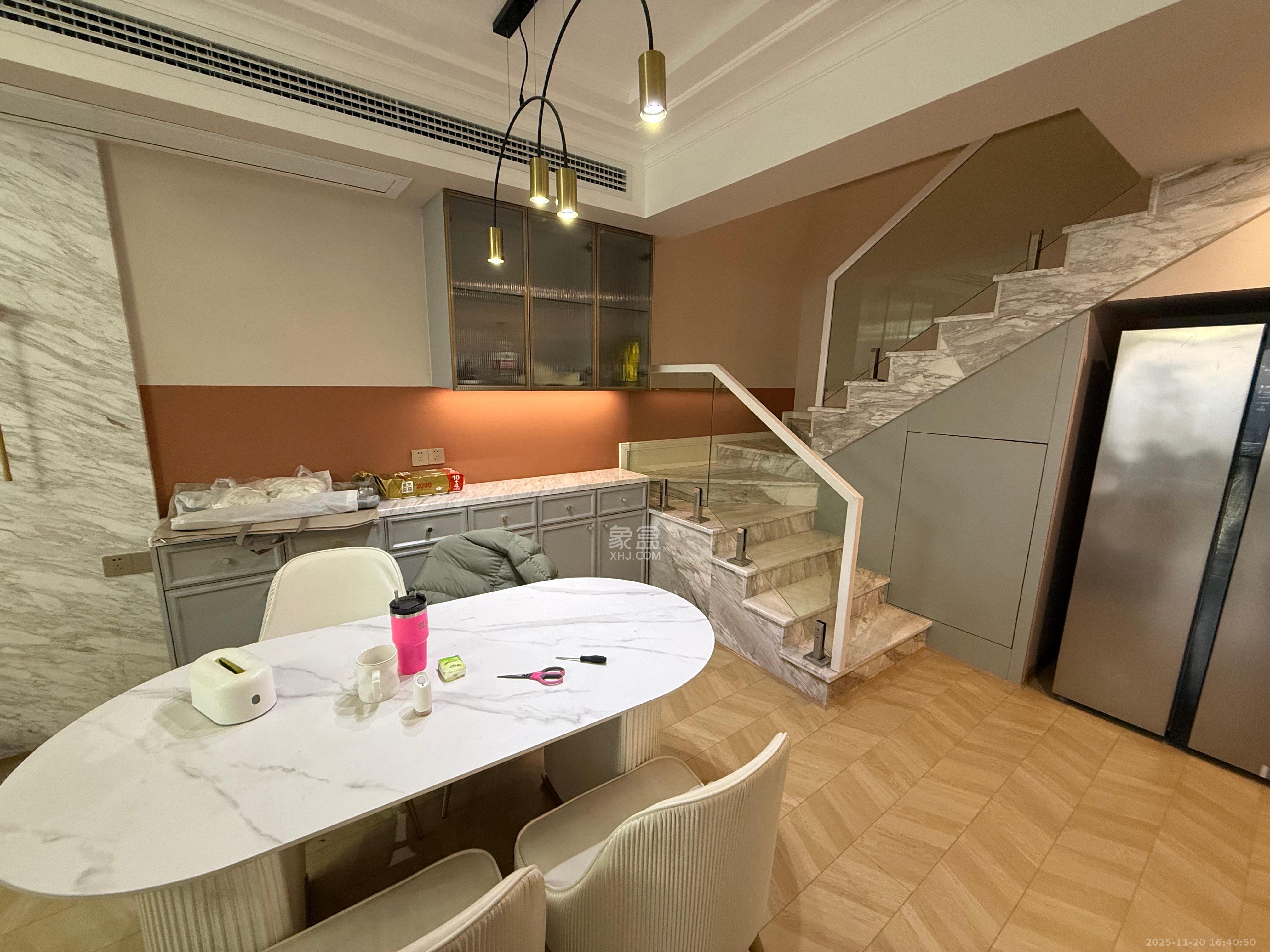 建发中央悦府 4室2厅2卫 5200.0元/月 建发中央悦府 4室2厅2卫 5200.0元/月室内图