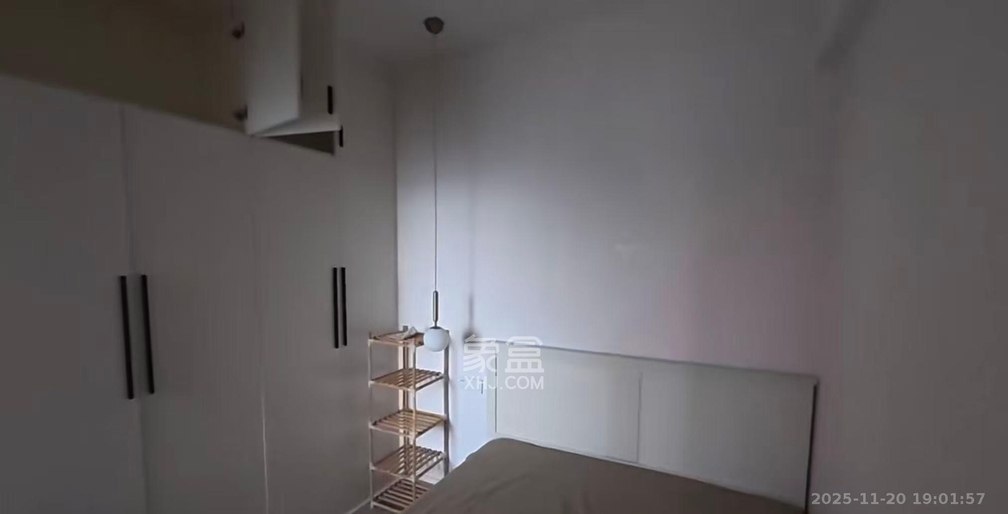 新新花园 3室2厅2卫 2600.0元/月 新新花园 3室2厅2卫 2600.0元/月室内图