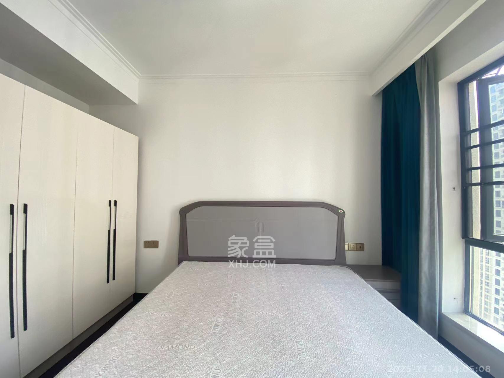 绿地长沙城际空间站（绿地新里佳苑）  3室2厅2卫    3500.0元/月室内图