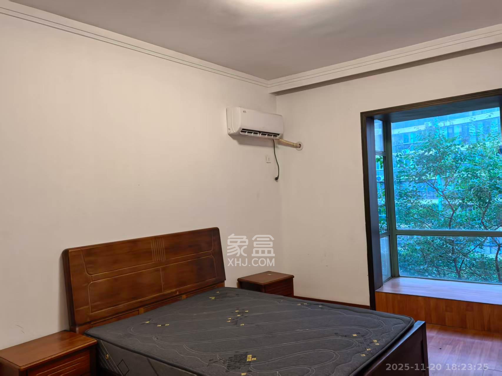 锦绣华天  3室2厅2卫    3500.0元/月室内图