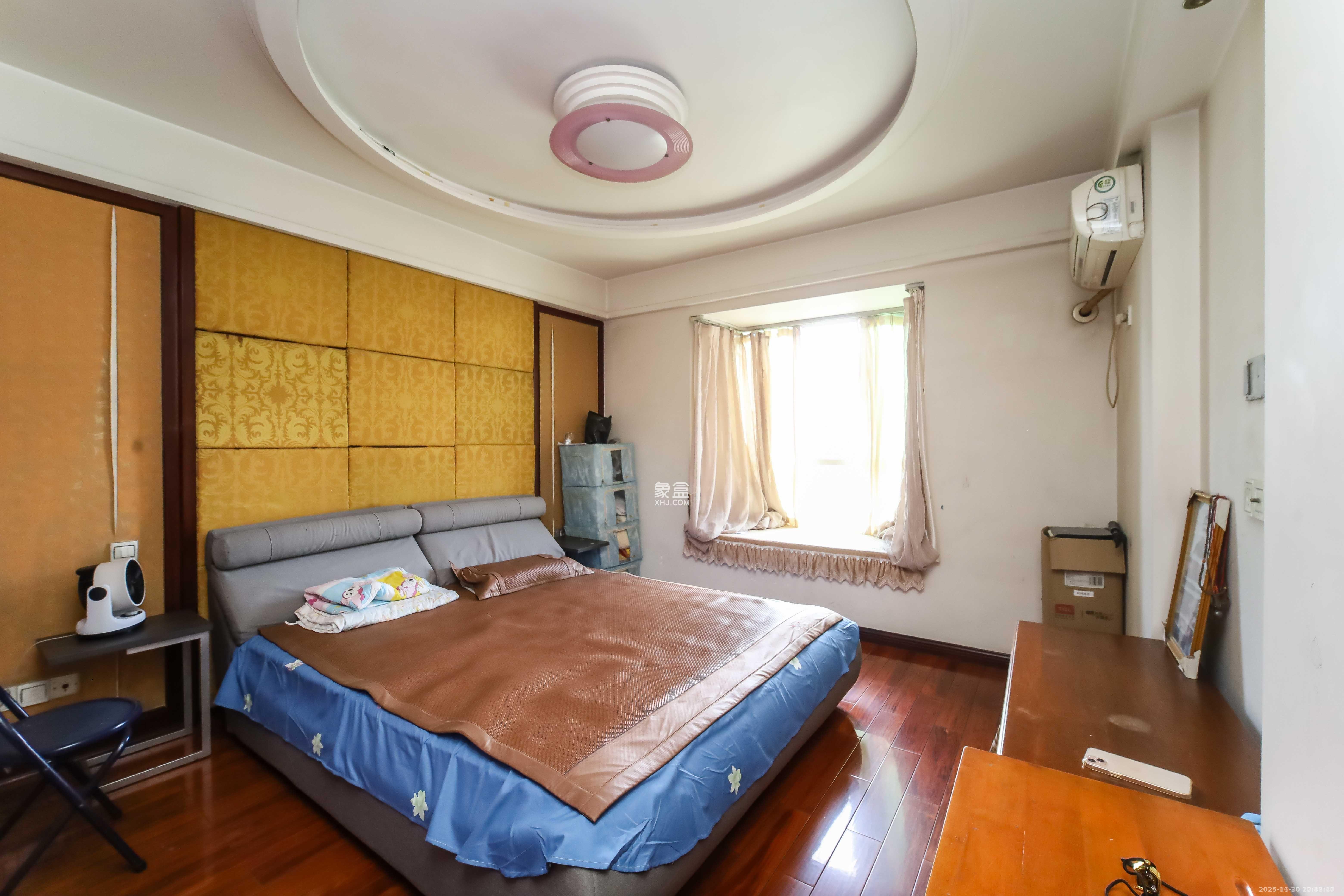 锦湘国际星城一期(锦美苑) 4室2厅2卫 3200.0元/月 锦湘国际星城一期(锦美苑) 4室2厅2卫 3200.0元/月室内图