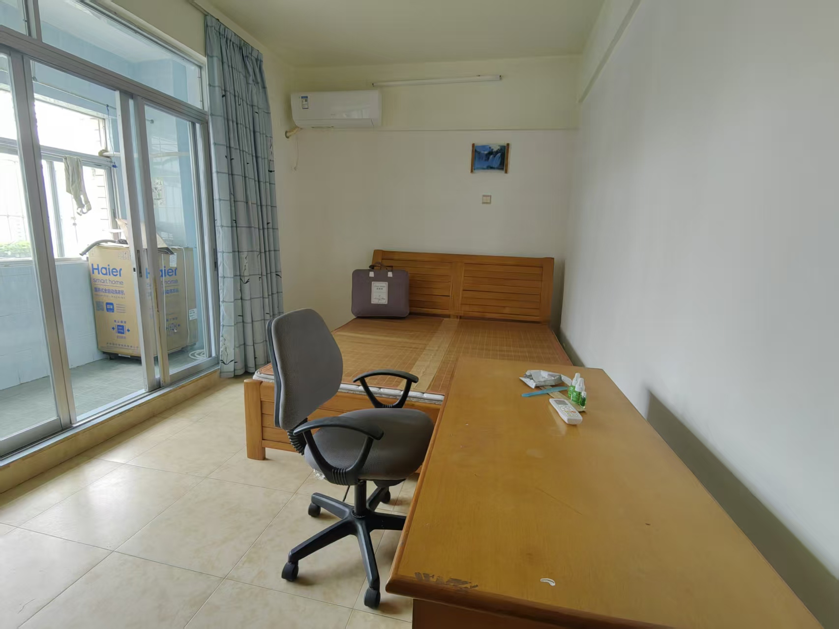 电力村  3室2厅2卫    2400.0元/月室内图