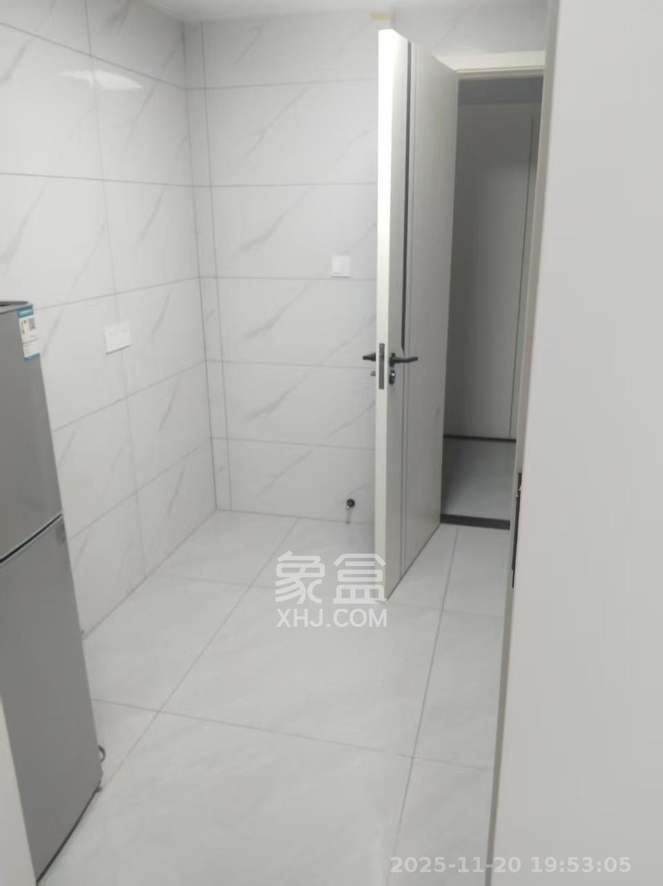 金侨风华府 1室0厅0卫 1100.0元/月 金侨风华府 1室0厅0卫 1100.0元/月室内图