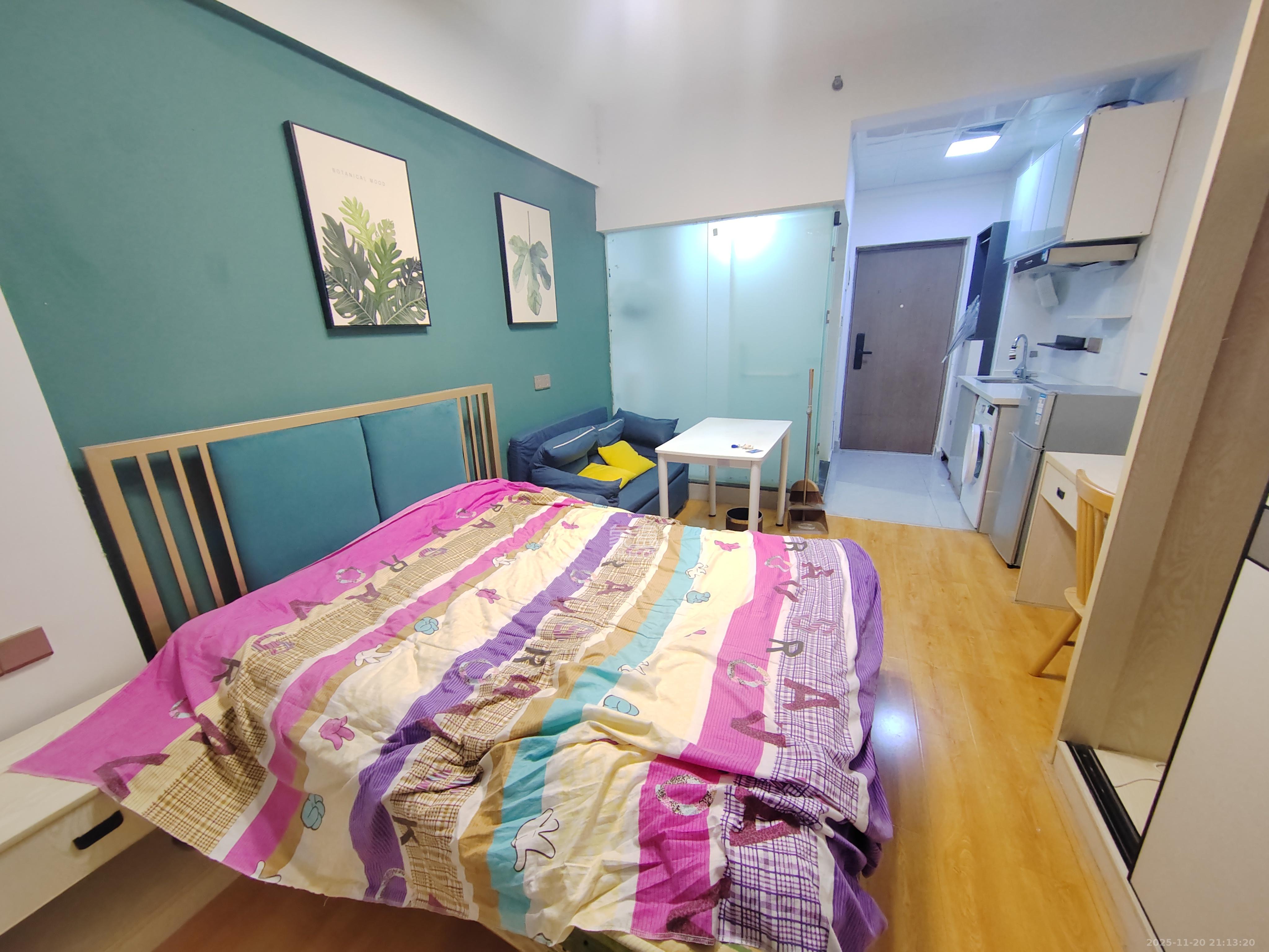 好莱城（弘德西街）  1室1厅1卫    1000.0元/月室内图