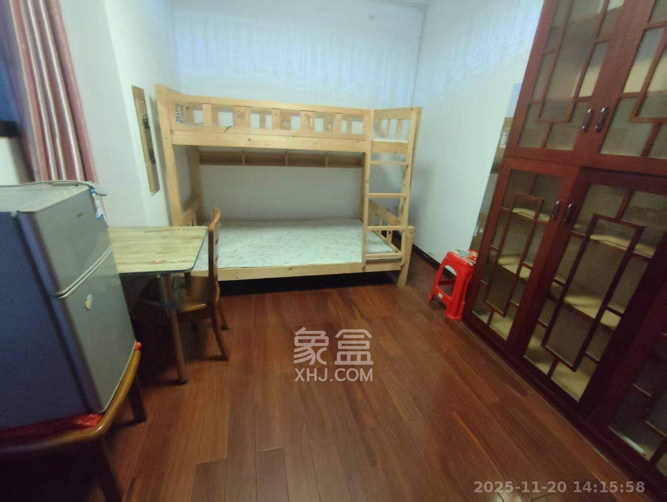 鸿信大厦 1室0厅1卫 700.0元/月 鸿信大厦 1室0厅1卫 700.0元/月室内图