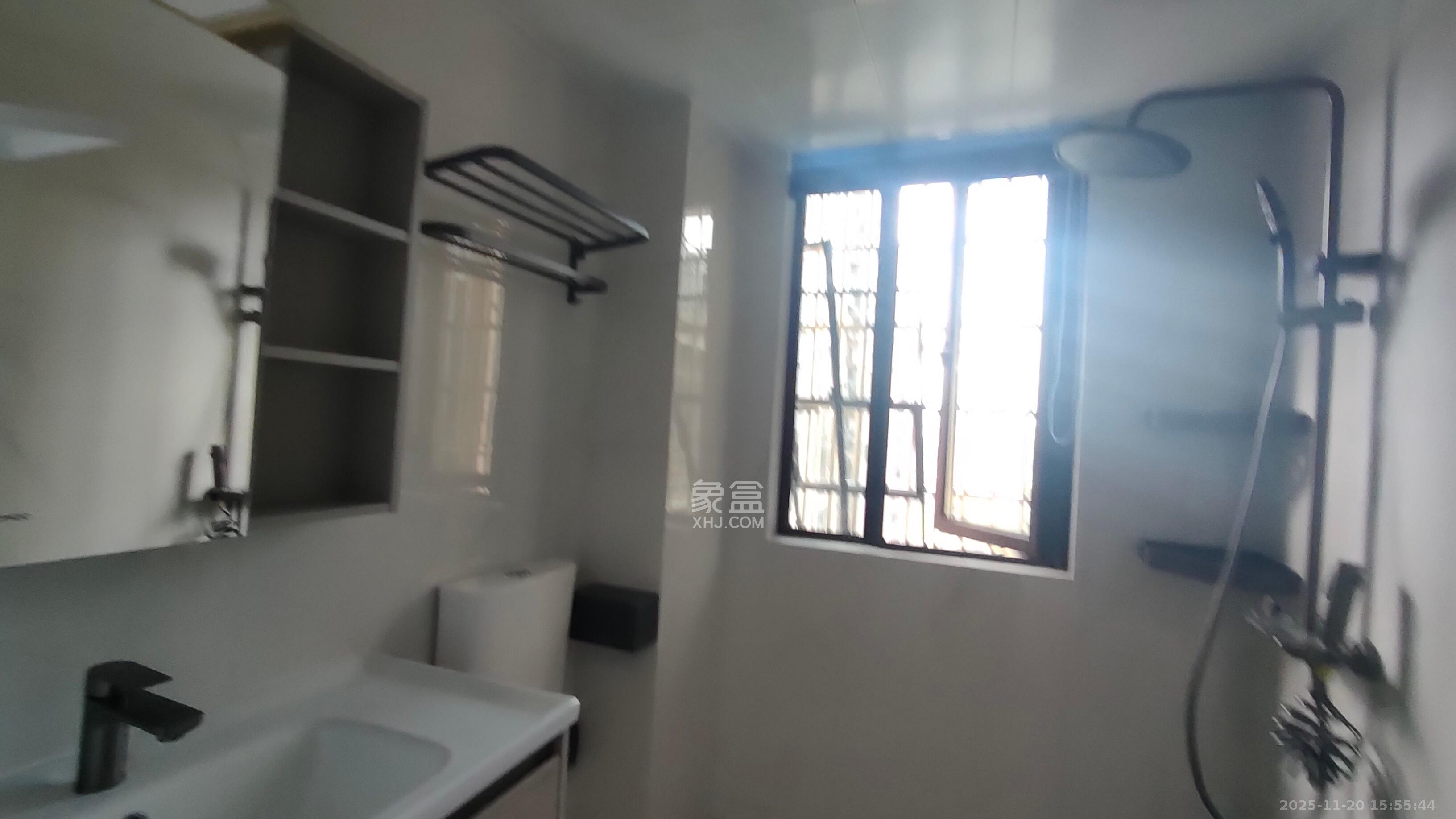 和景家园一期 2室1厅1卫 1800.0元/月 和景家园一期 2室1厅1卫 1800.0元/月室内图