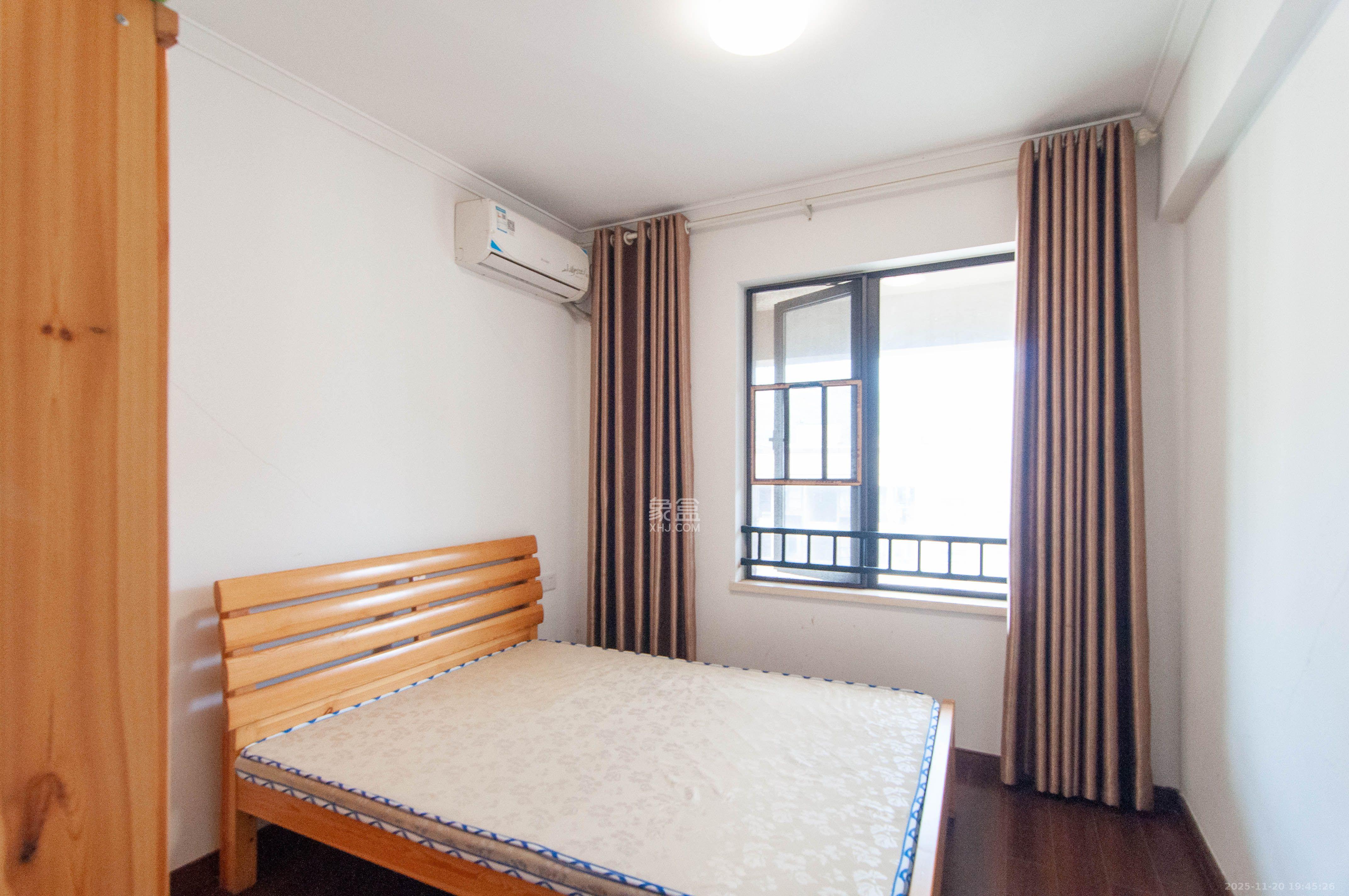 万科里梅溪郡  4室2厅2卫    3500.0元/月室内图