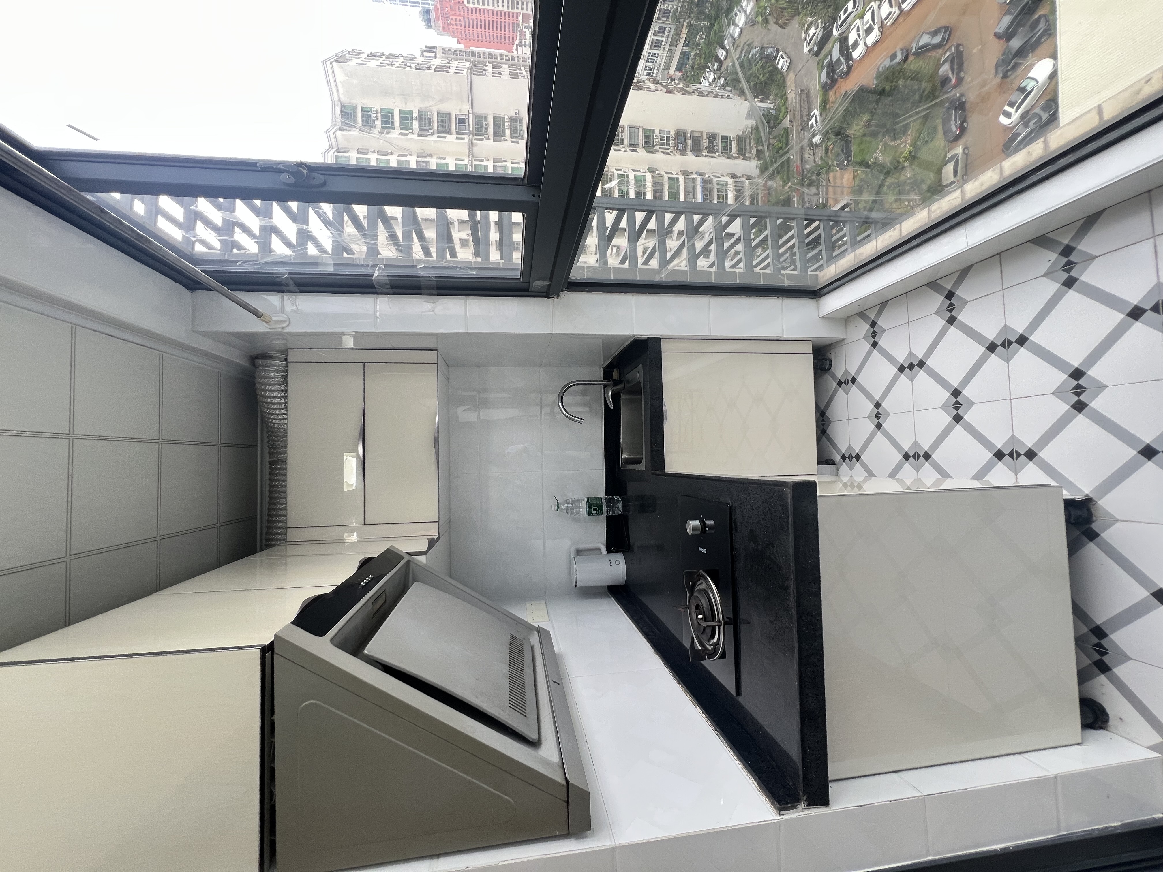 宇建国贸城  1室0厅1卫    2200.0元/月室内图