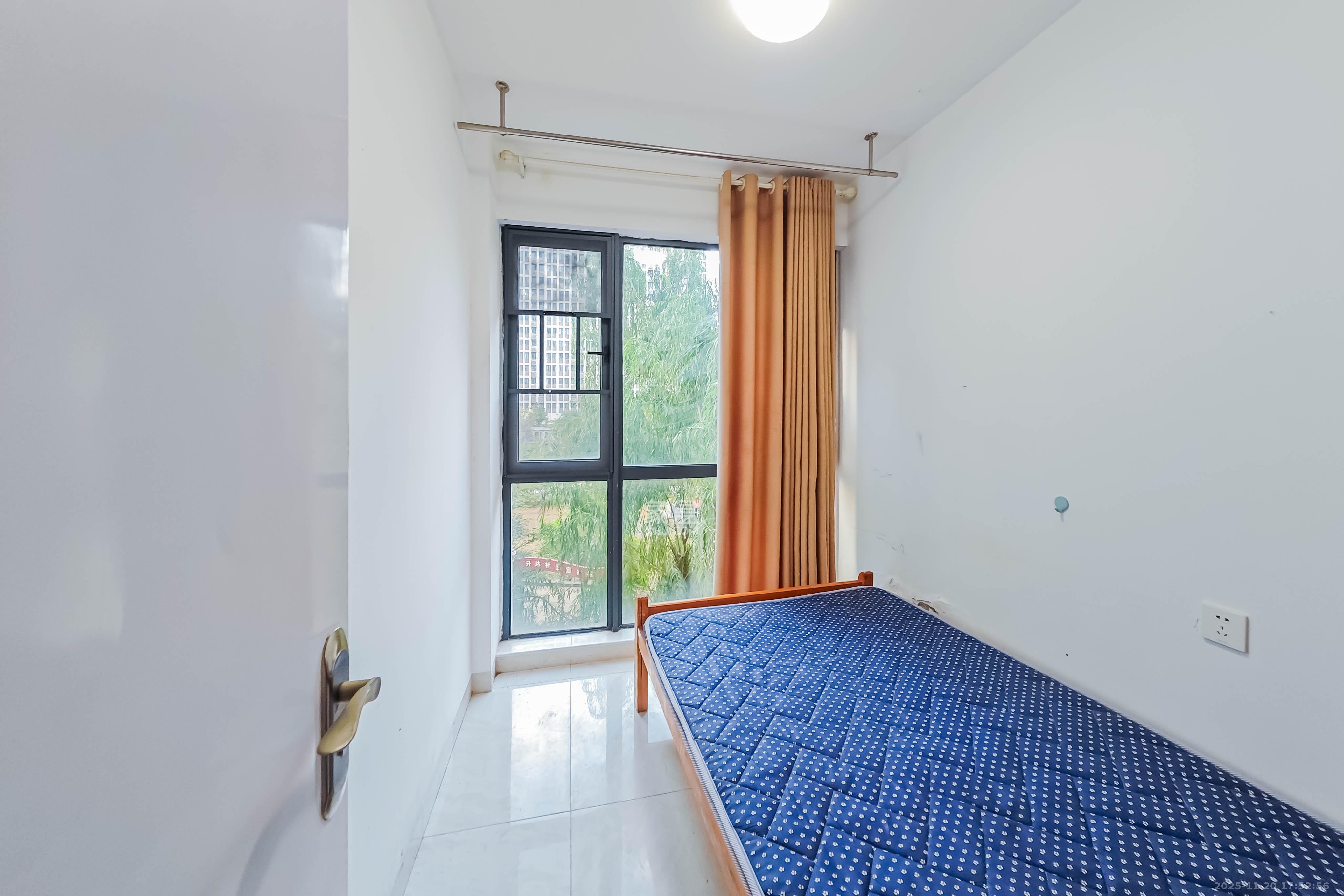 欧亚达国际广场 2室1厅1卫 39.0万 欧亚达国际广场 2室1厅1卫 39.0万卧室