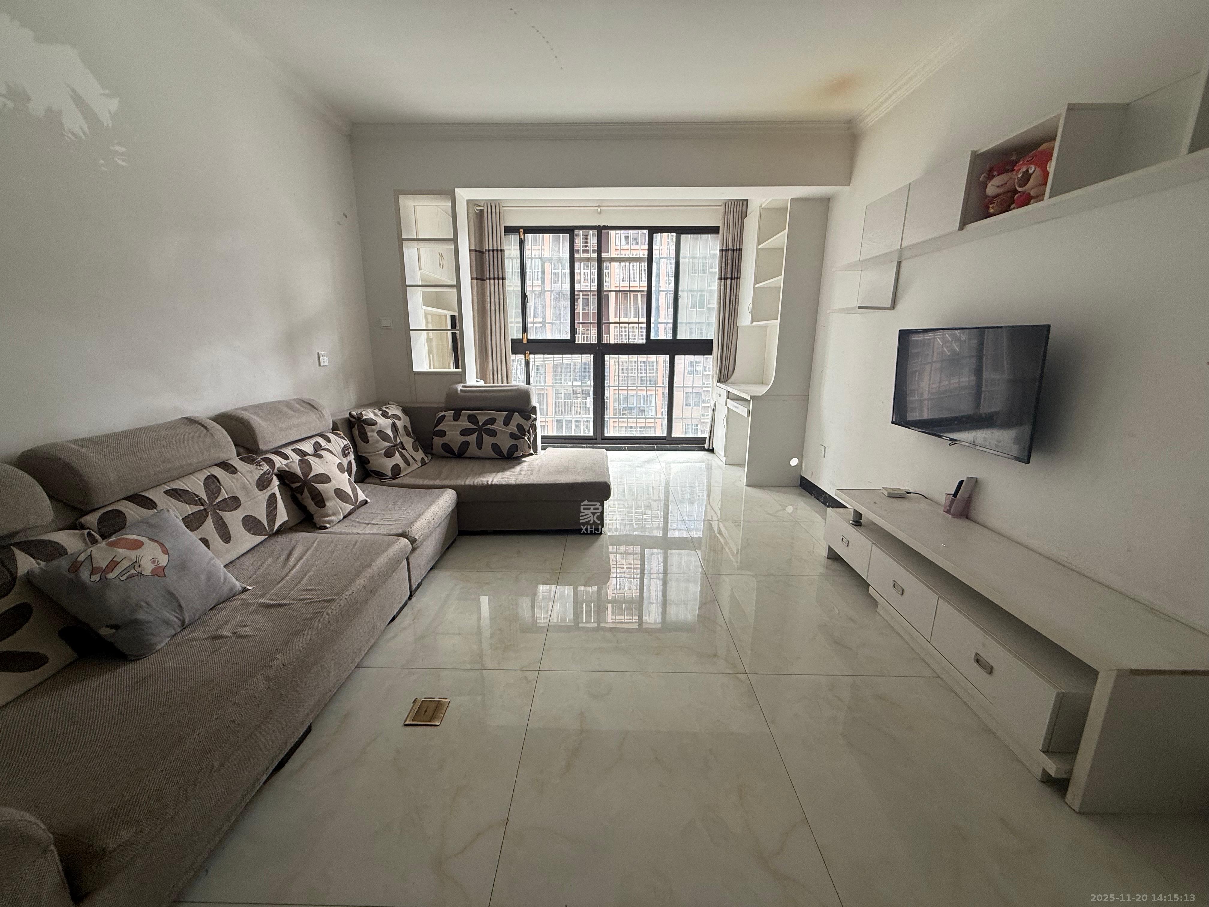 和印轩  2室1厅1卫    2000.0元/月室内图1