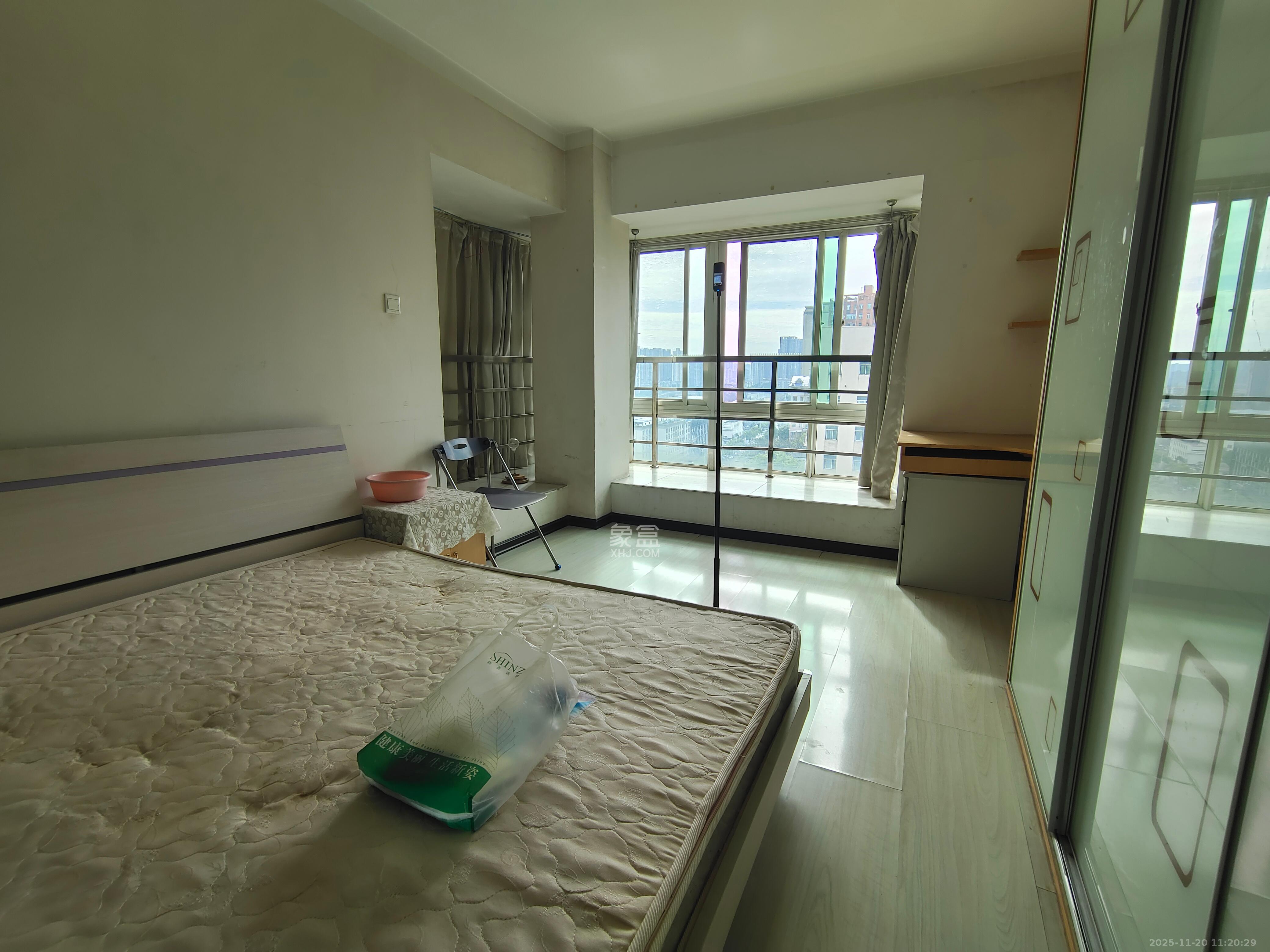 几米空间 1室1厅1卫 1500.0元/月 几米空间 1室1厅1卫 1500.0元/月室内图