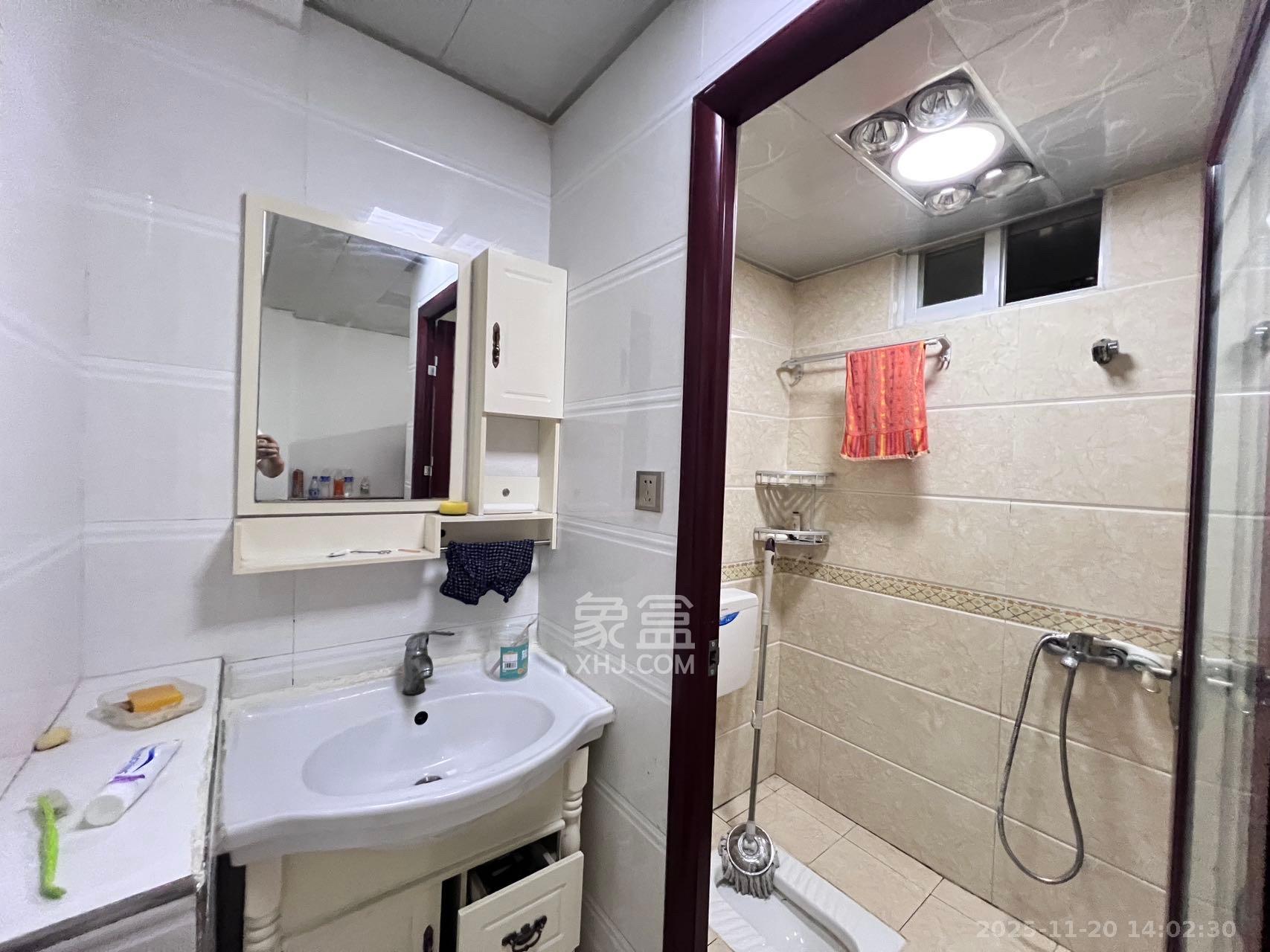 嘉福长安郡（融信澜悦、嘉福好美家园）  2室1厅1卫    2000.0元/月室内图