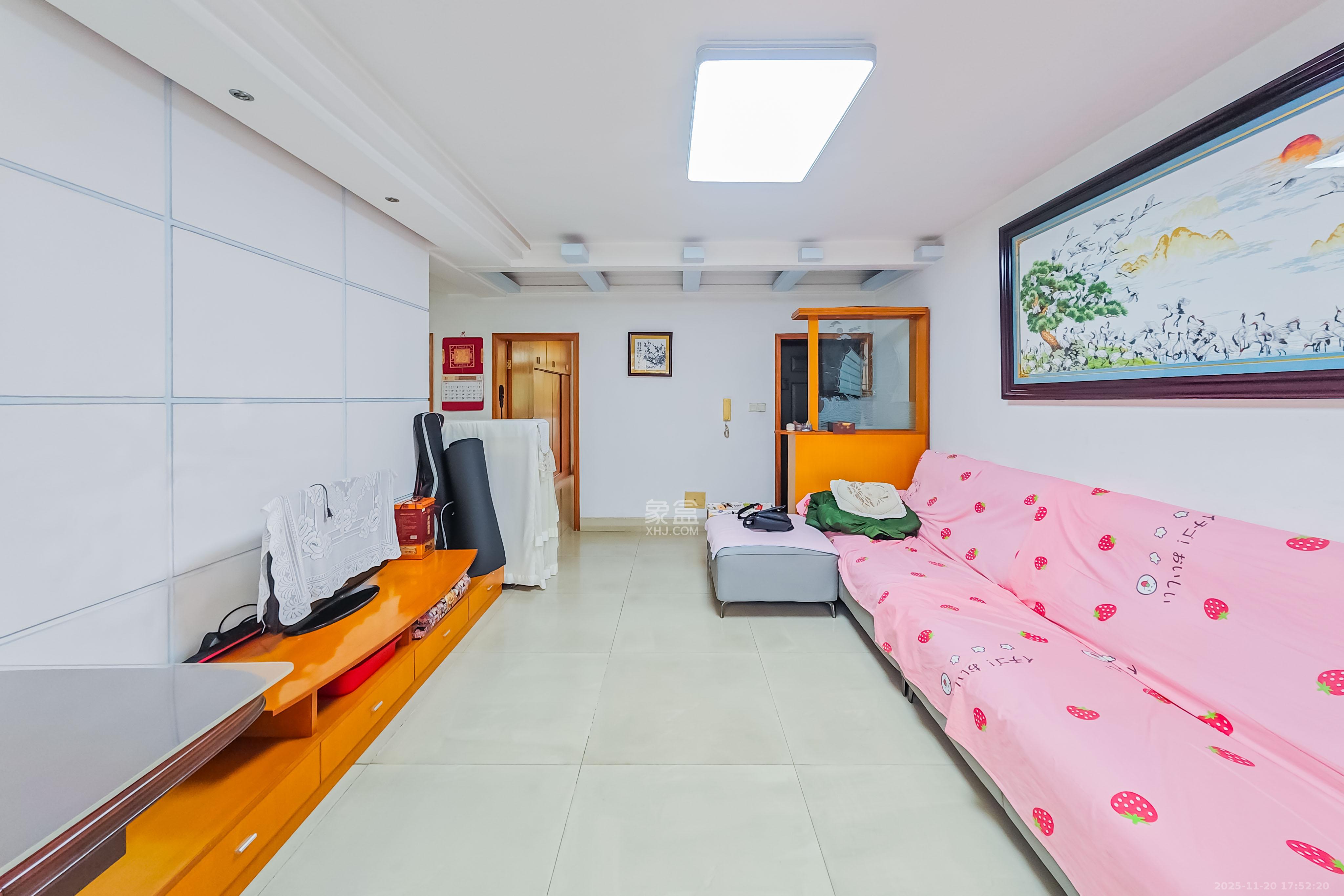 新星小区 2室2厅1卫 48.0万 新星小区 2室2厅1卫 48.0万客厅