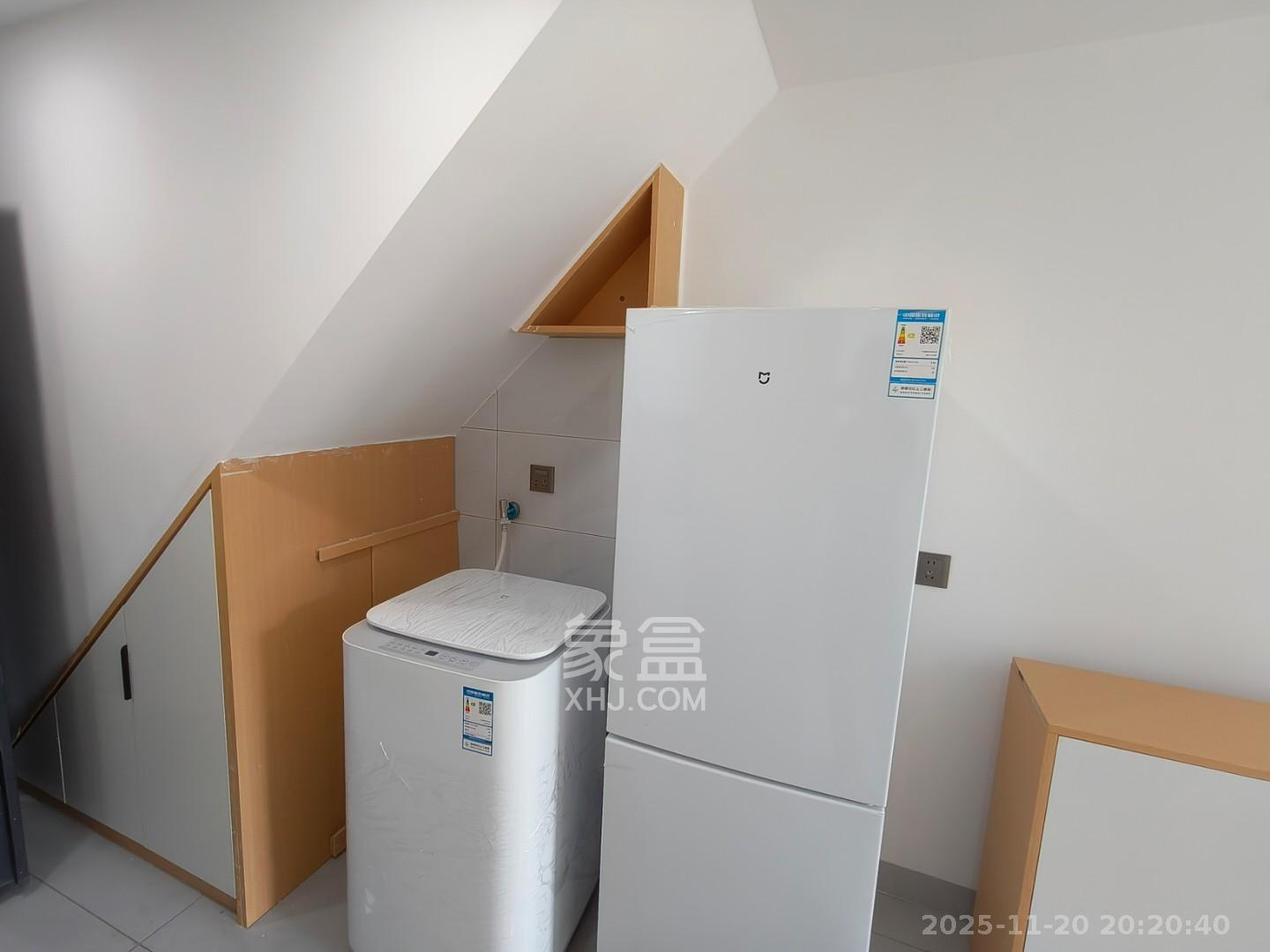 清控湖山雅居北区  1室1厅1卫    1200.0元/月室内图