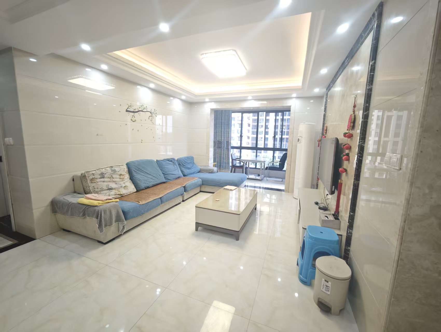 融冠亲城  4室2厅2卫    3000.0元/月室内图