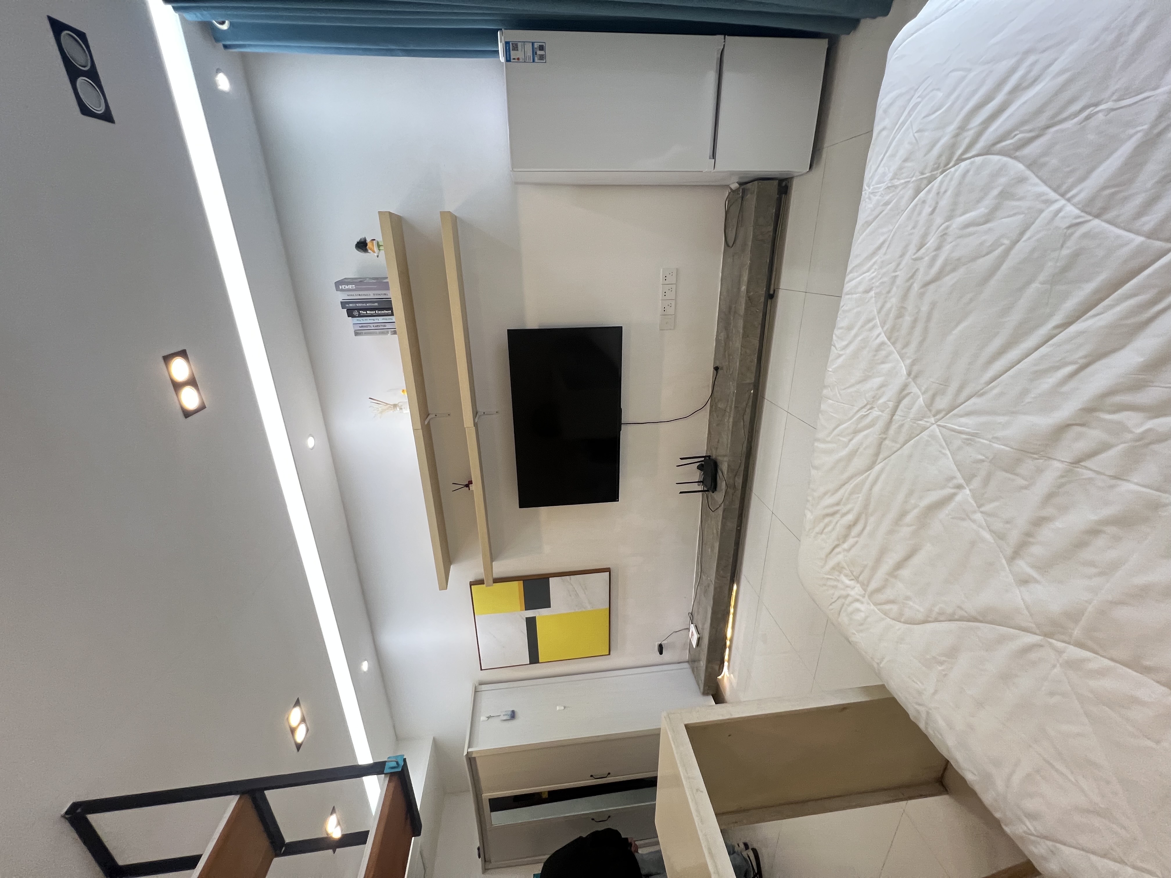 宇建国贸城  1室0厅1卫    2200.0元/月室内图