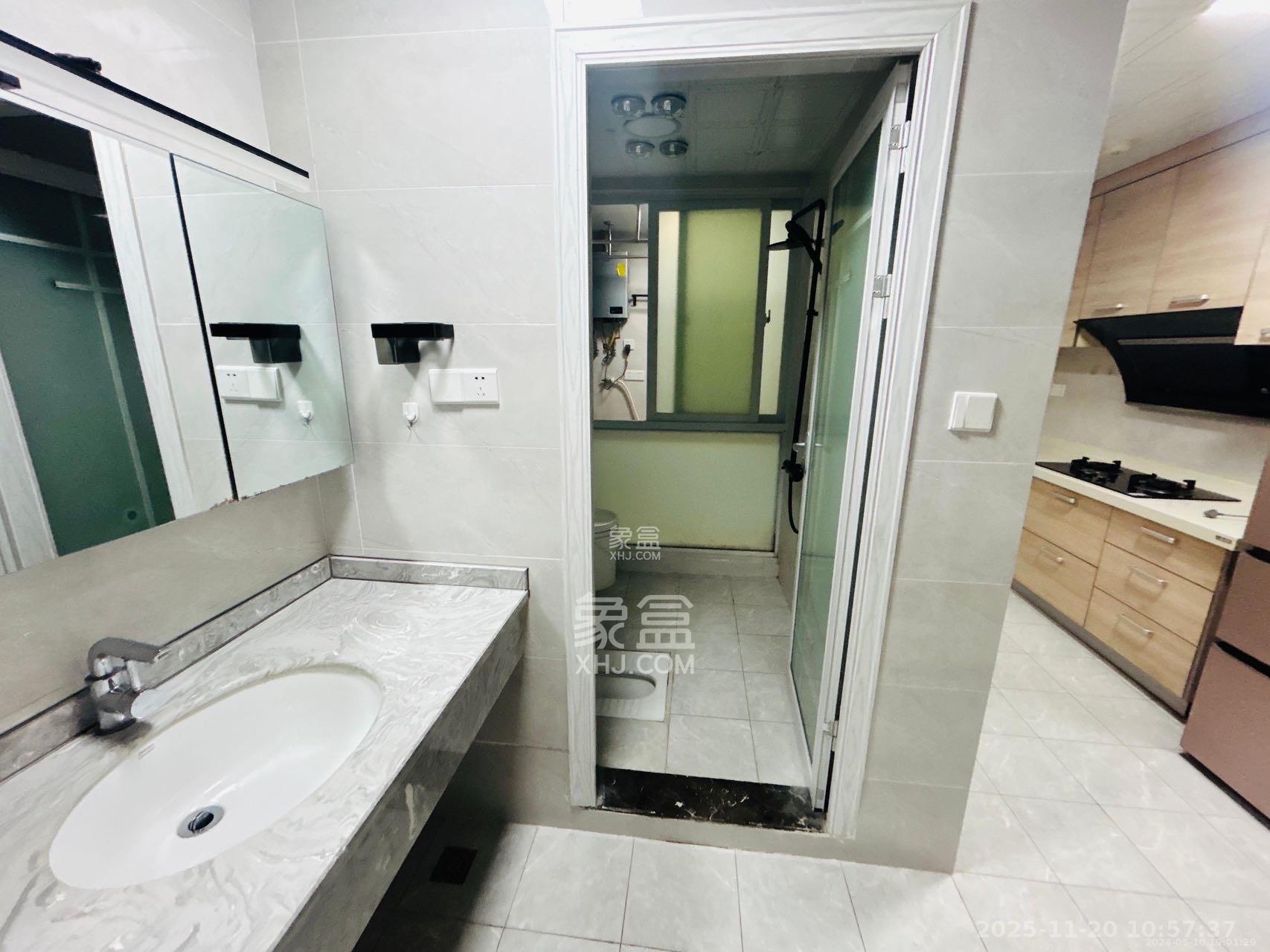 北辰三角洲E4区 3室2厅1卫 3500.0元/月 北辰三角洲E4区 3室2厅1卫 3500.0元/月室内图