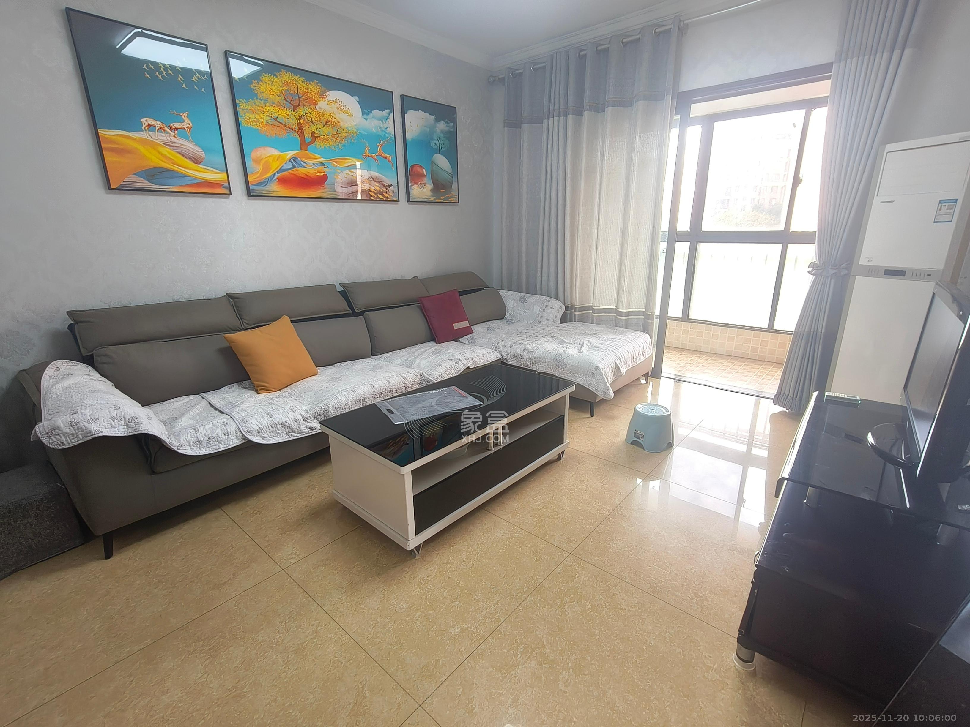 上海城小区 2室2厅1卫 1900.0元/月 上海城小区 2室2厅1卫 1900.0元/月室内图