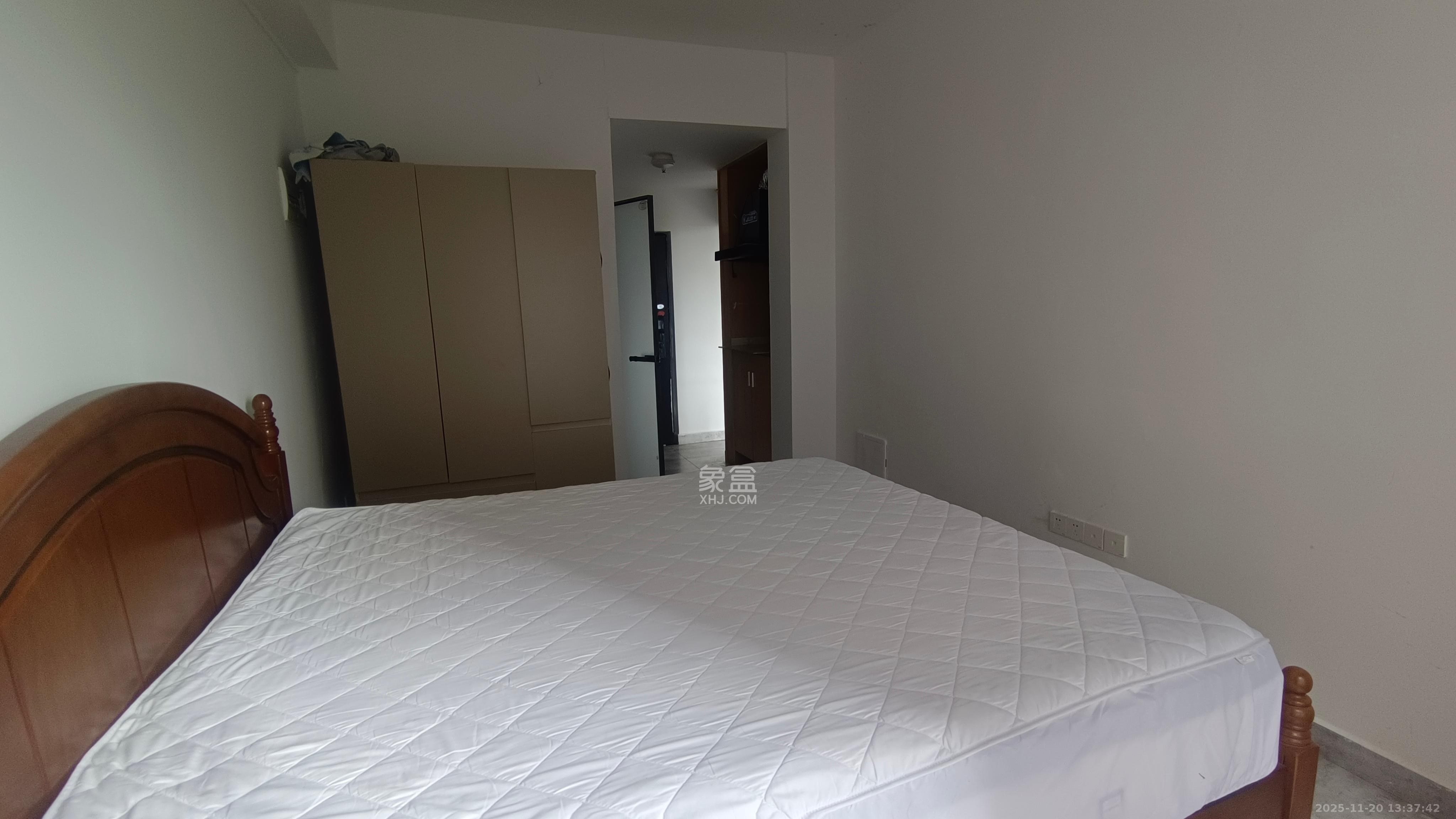 世纪云中心  1室1厅1卫    1300.0元/月室内图