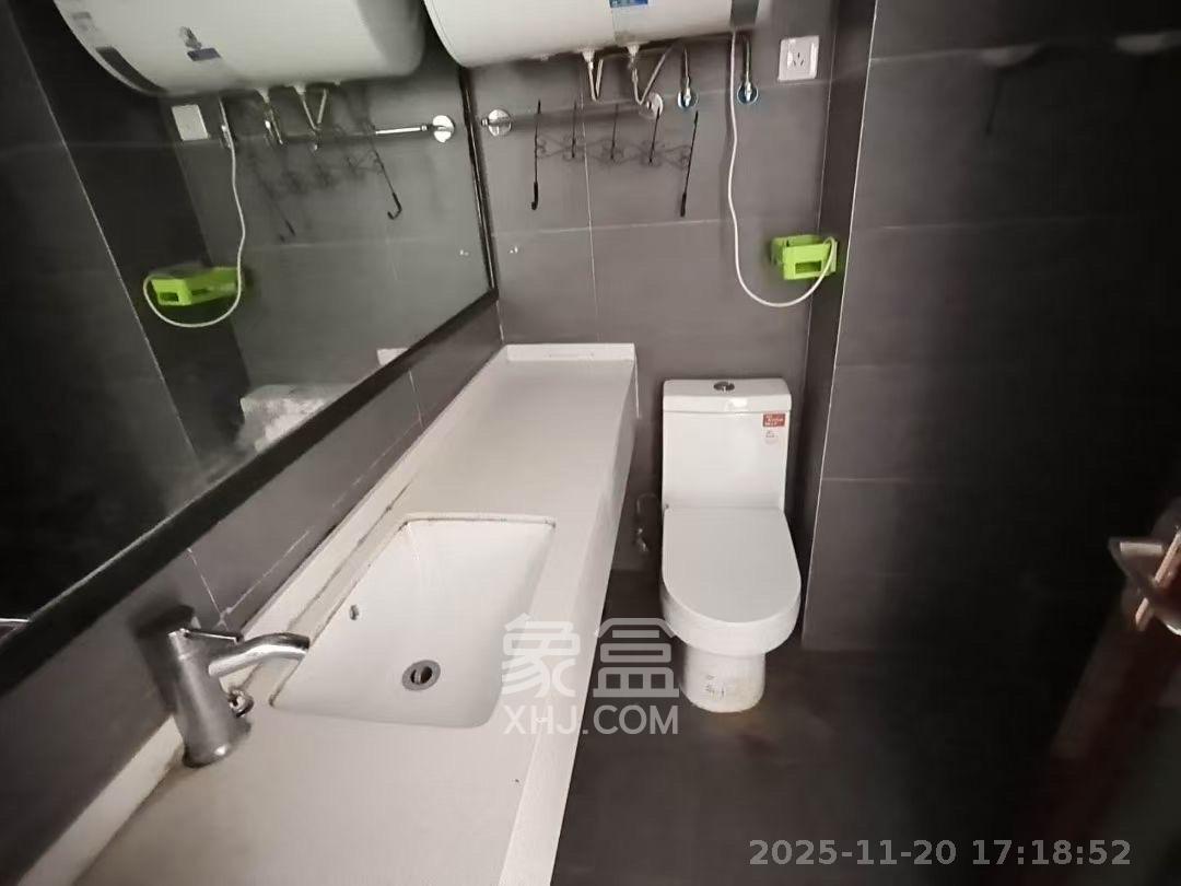 兰亭湾畔 1室1厅1卫 1600.0元/月 兰亭湾畔 1室1厅1卫 1600.0元/月室内图