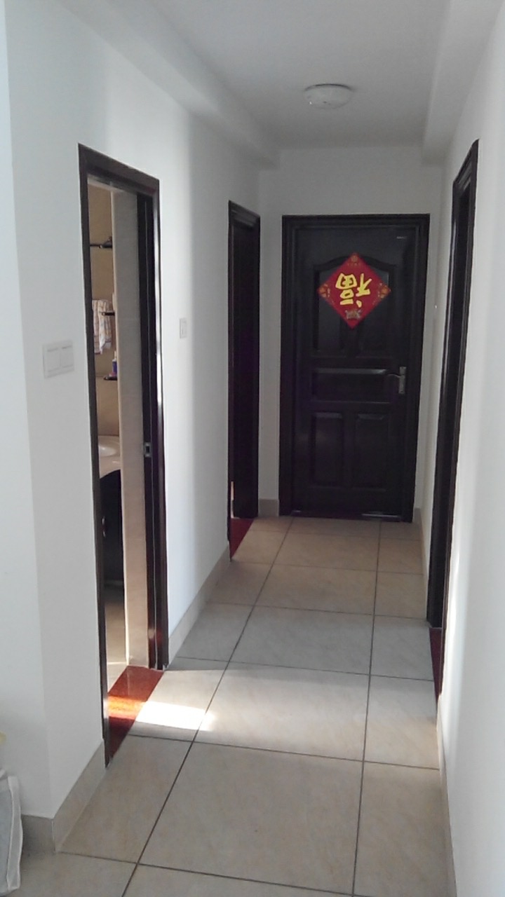 现代花园二期  3室2厅2卫    2800.0元/月