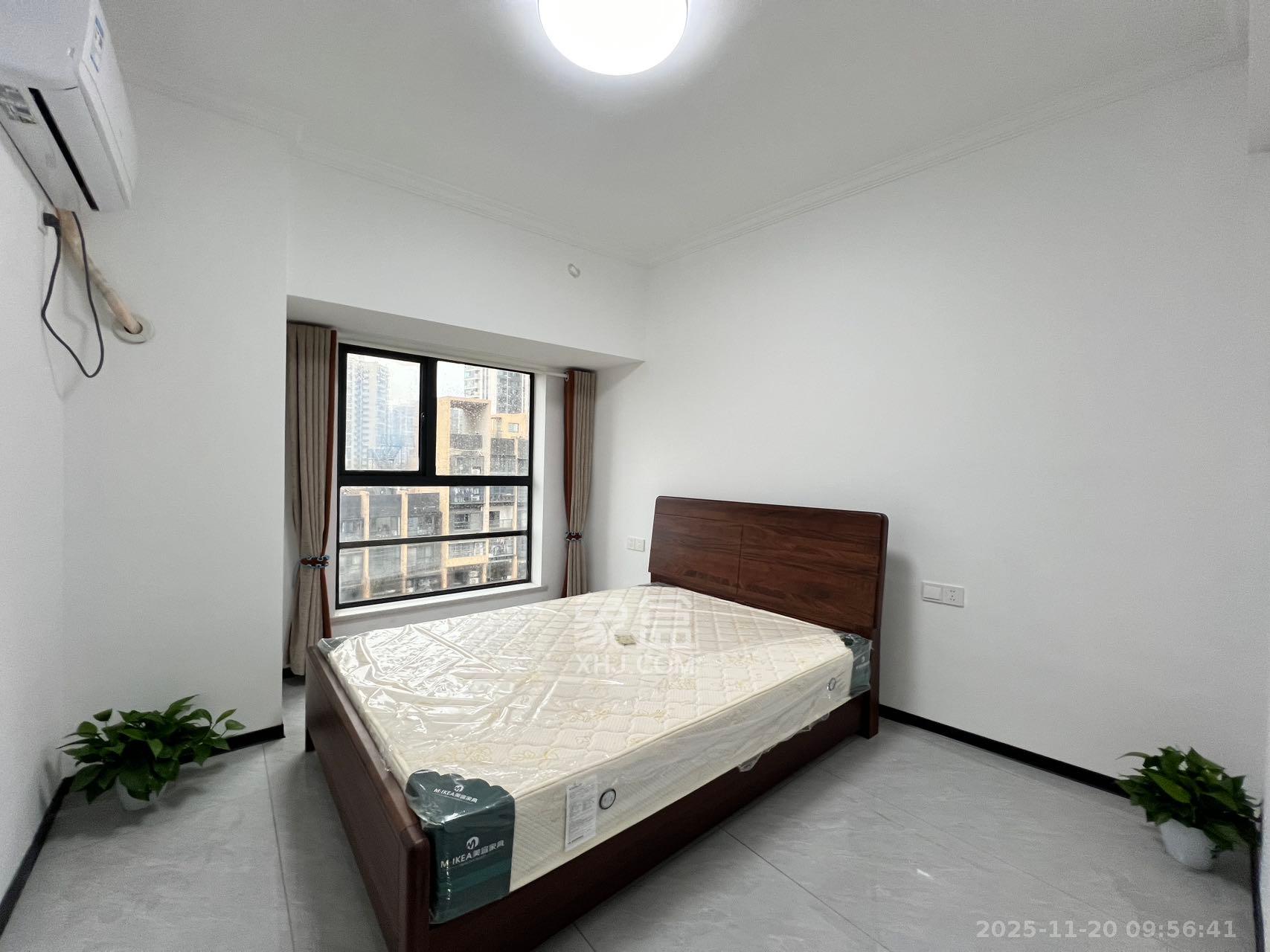 万科魅力之城  3室2厅2卫    2300.0元/月室内图